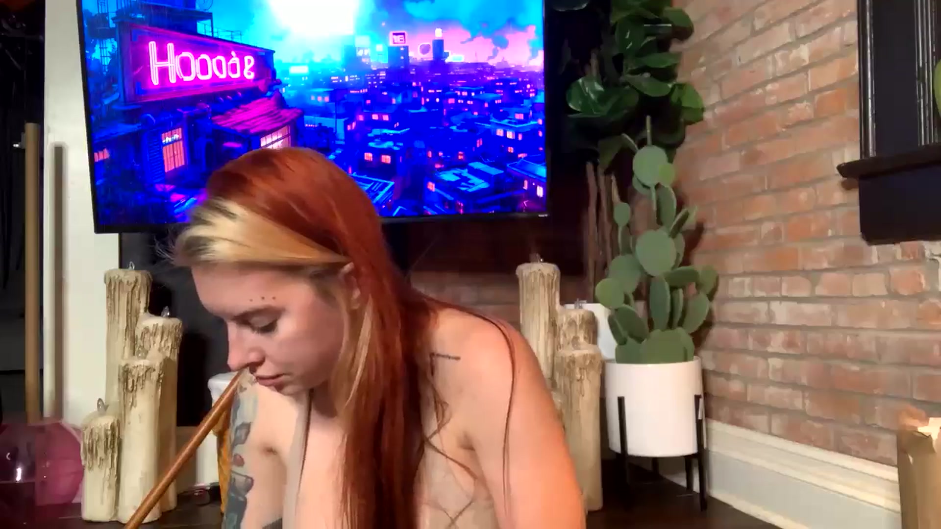Gallery image thumbnail from Cubbixoxo's myfreecams stream on, 07/27/2024, 02:15 image 10 of 20