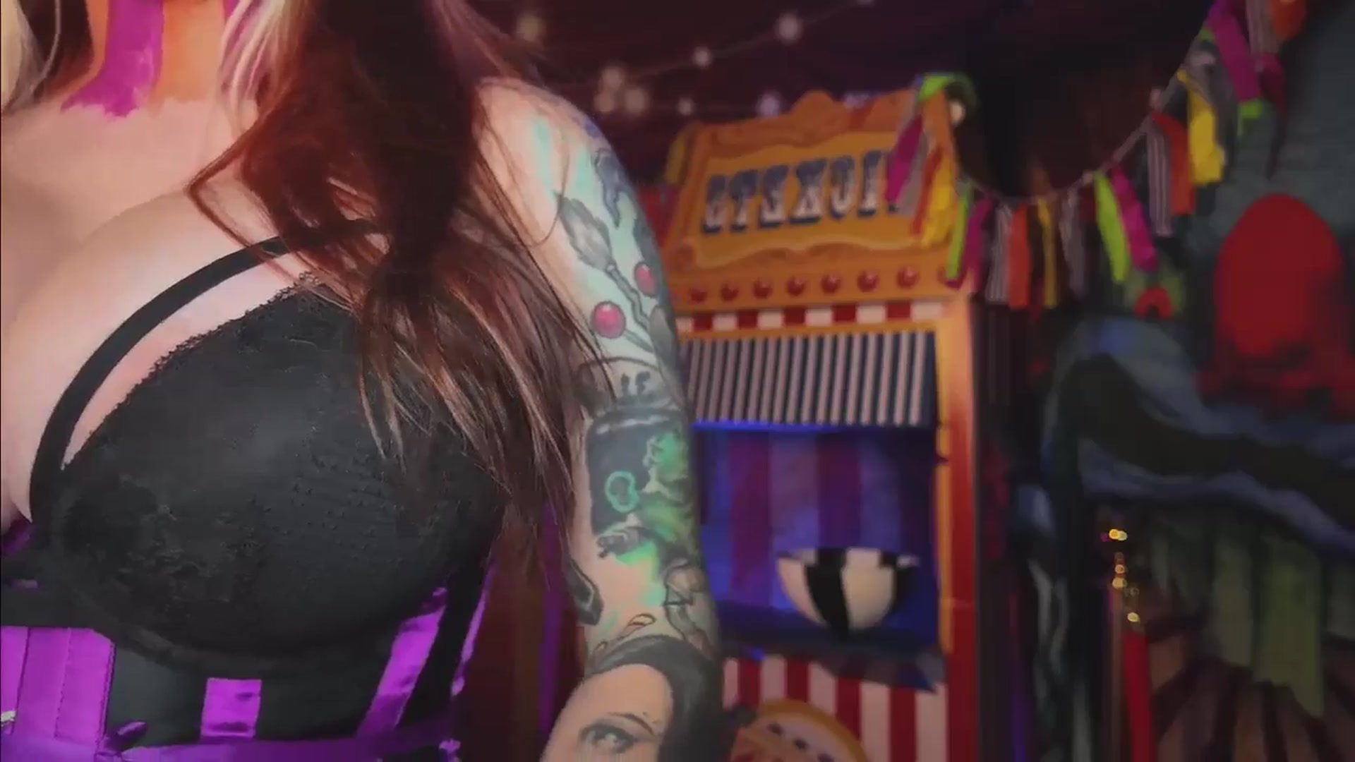 Gallery image thumbnail from Cubbixoxo's myfreecams stream on, 10/27/2024, 06:12 image 8 of 20