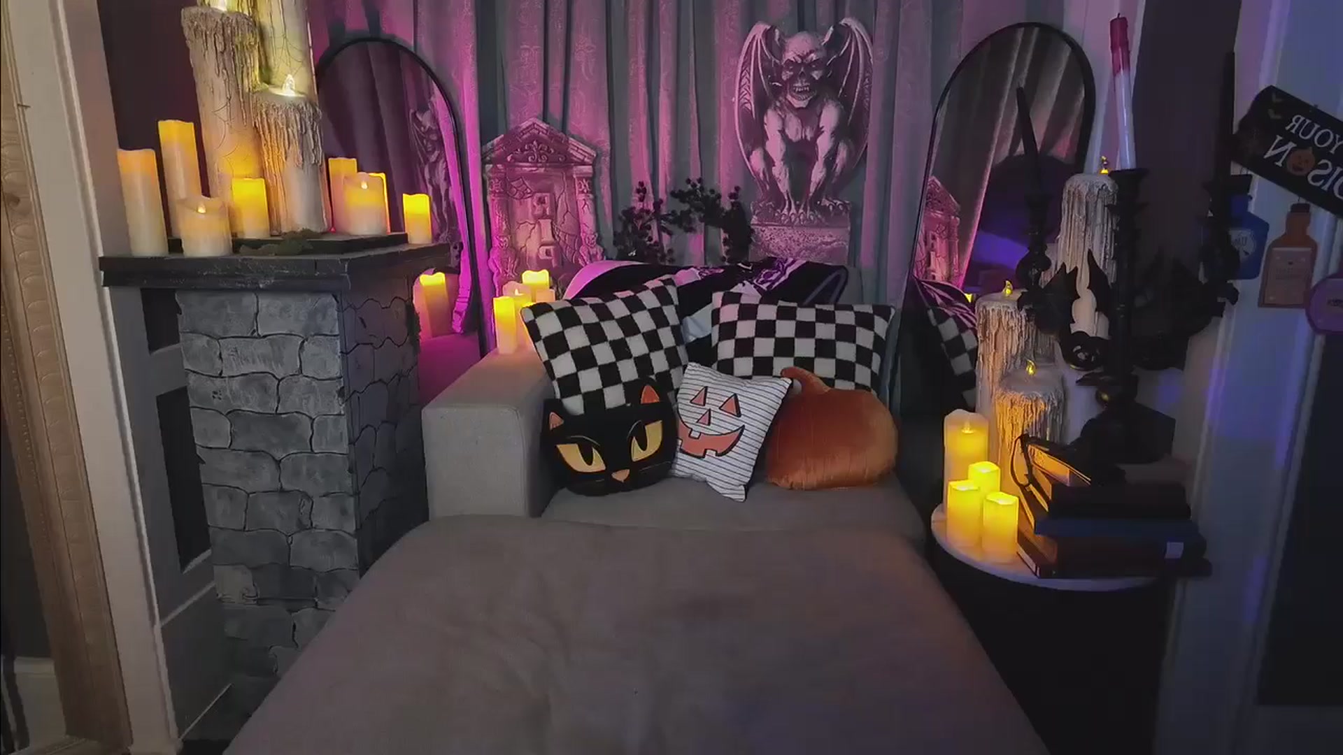 Gallery image thumbnail from Cubbixoxo's myfreecams stream on, 10/29/2024, 04:05 image 20 of 20
