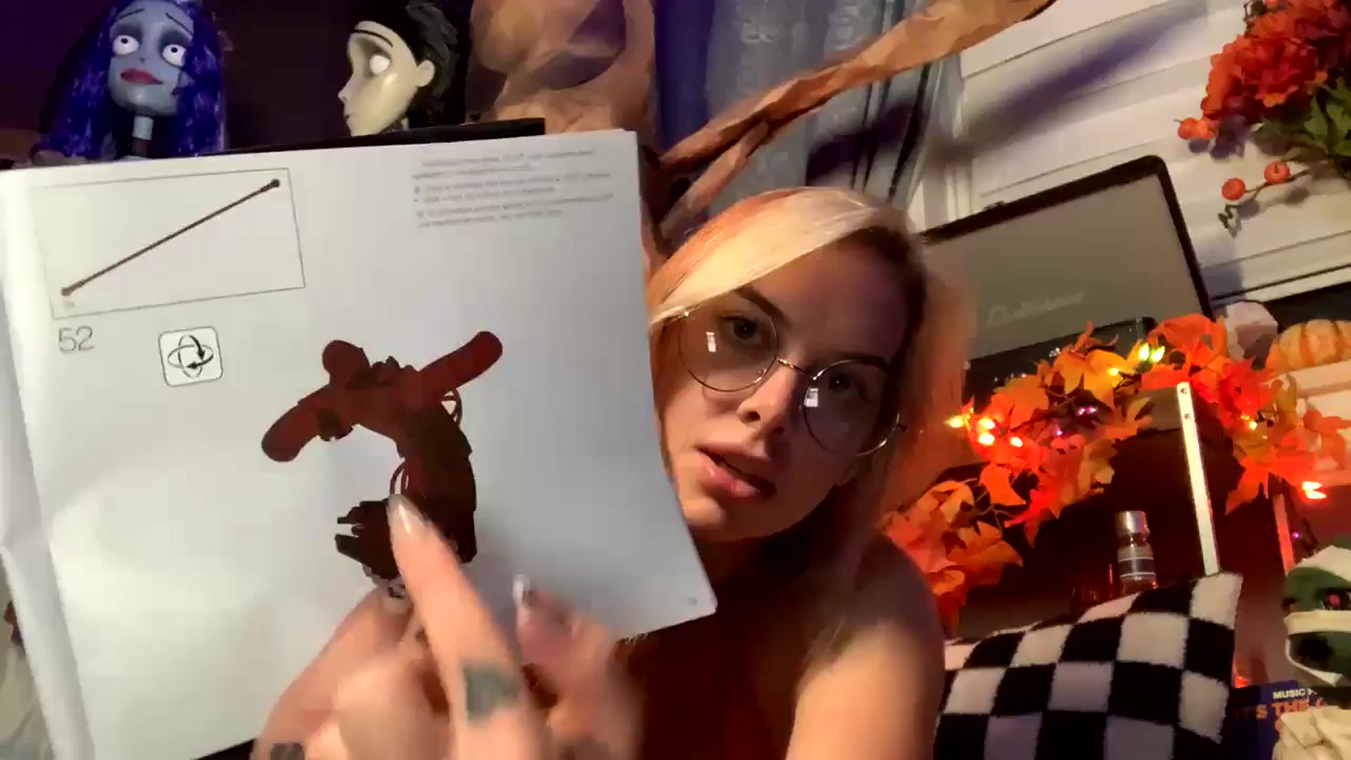 Gallery image thumbnail from Cubbixoxo's myfreecams stream on, 11/04/2024, 05:19 image 16 of 20