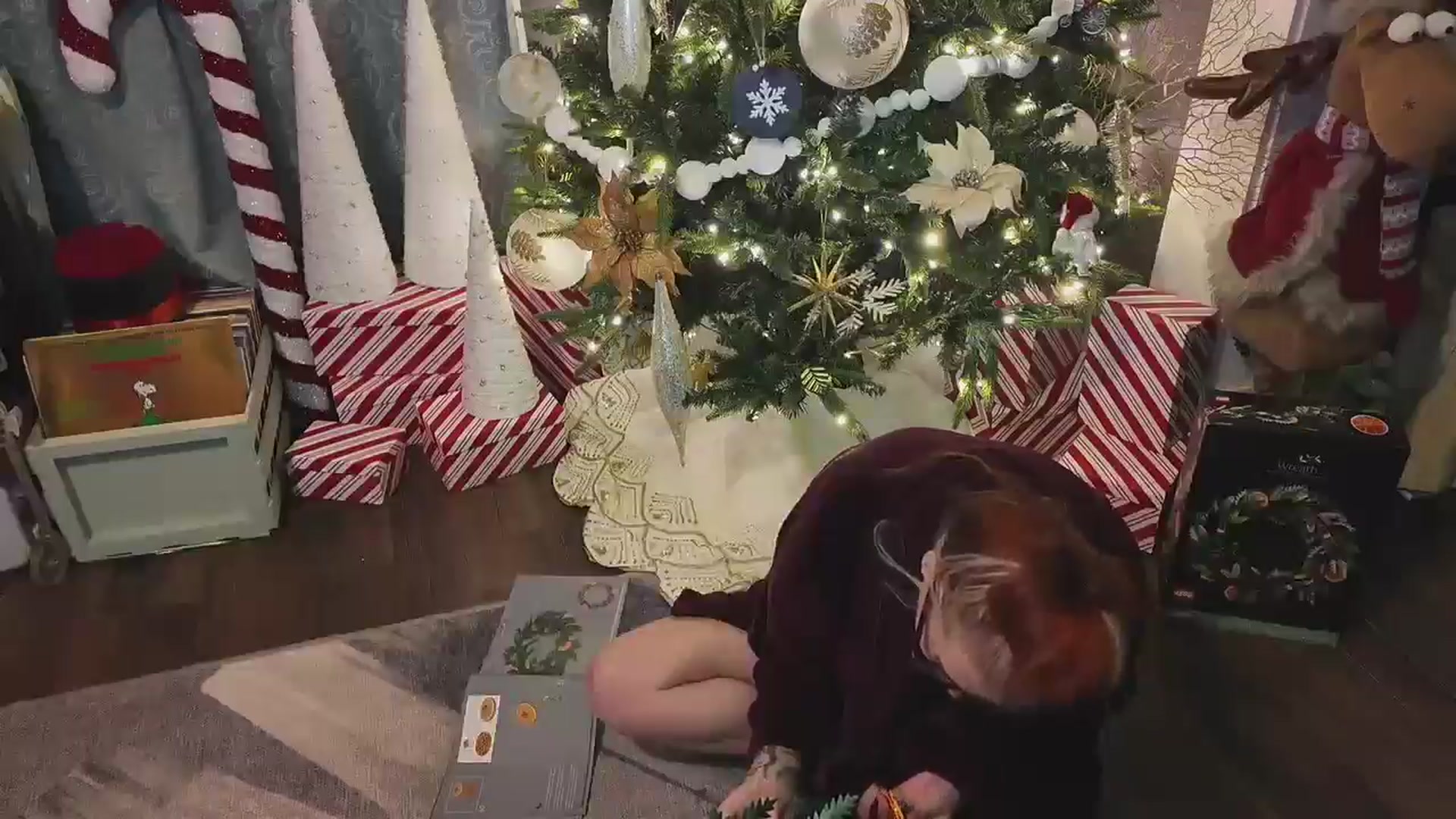 Gallery image thumbnail from Cubbixoxo's myfreecams stream on, 12/08/2024, 06:18 image 5 of 20