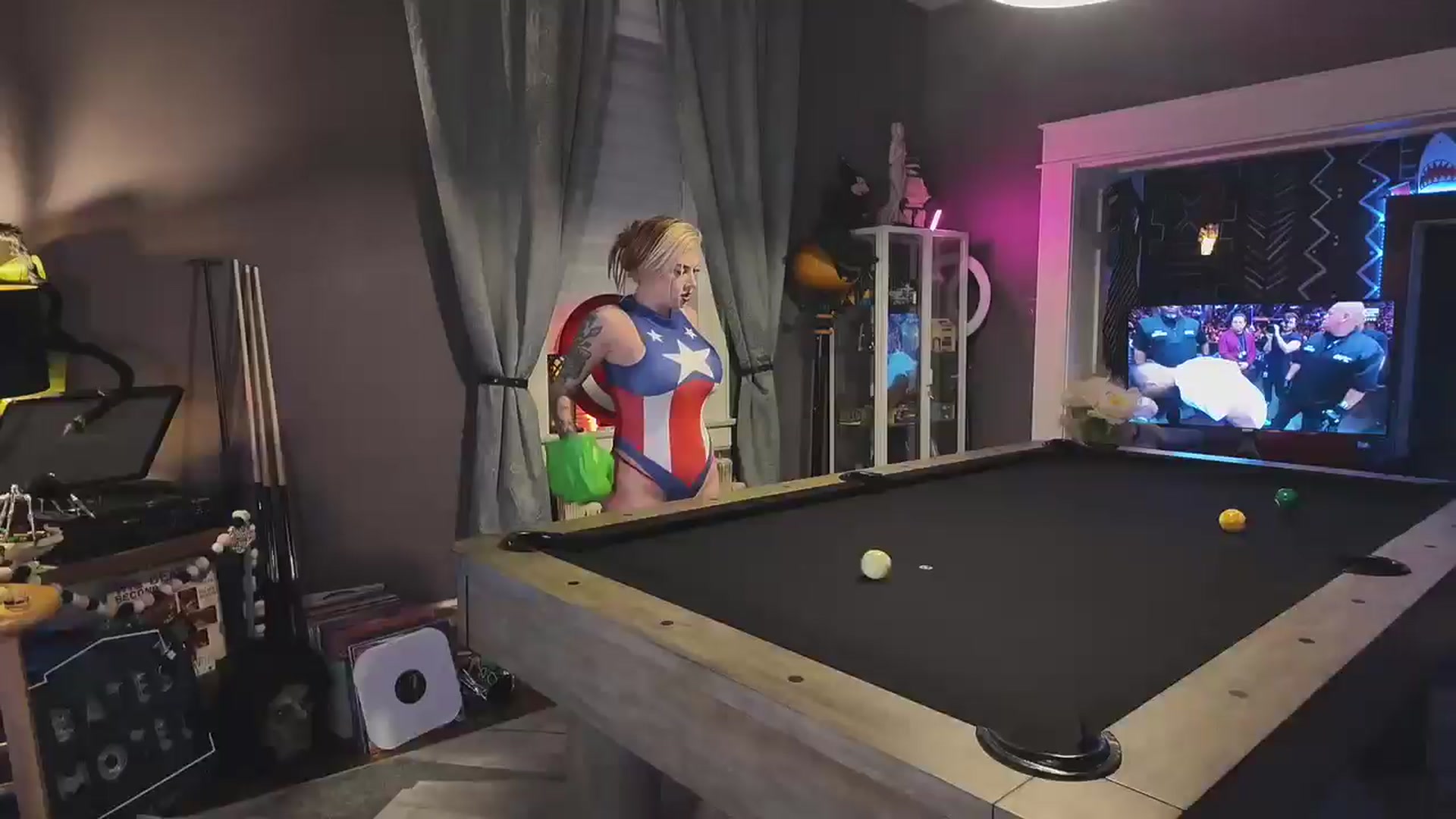 Gallery image thumbnail from Cubbixoxo's myfreecams stream on, 10/05/2025, 02:44 image 14 of 20