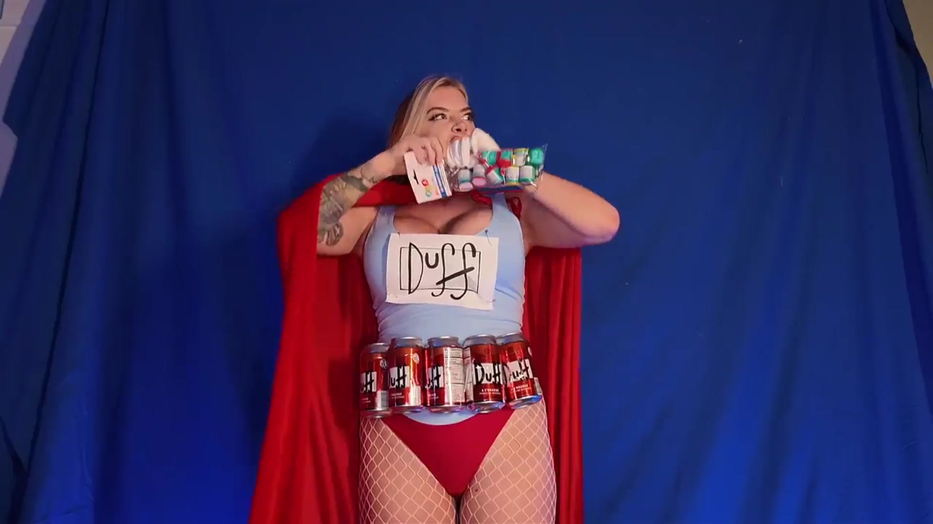 Gallery image thumbnail from Cubbixoxo's myfreecams stream on, 10/26/2025, 03:33 image 18 of 20