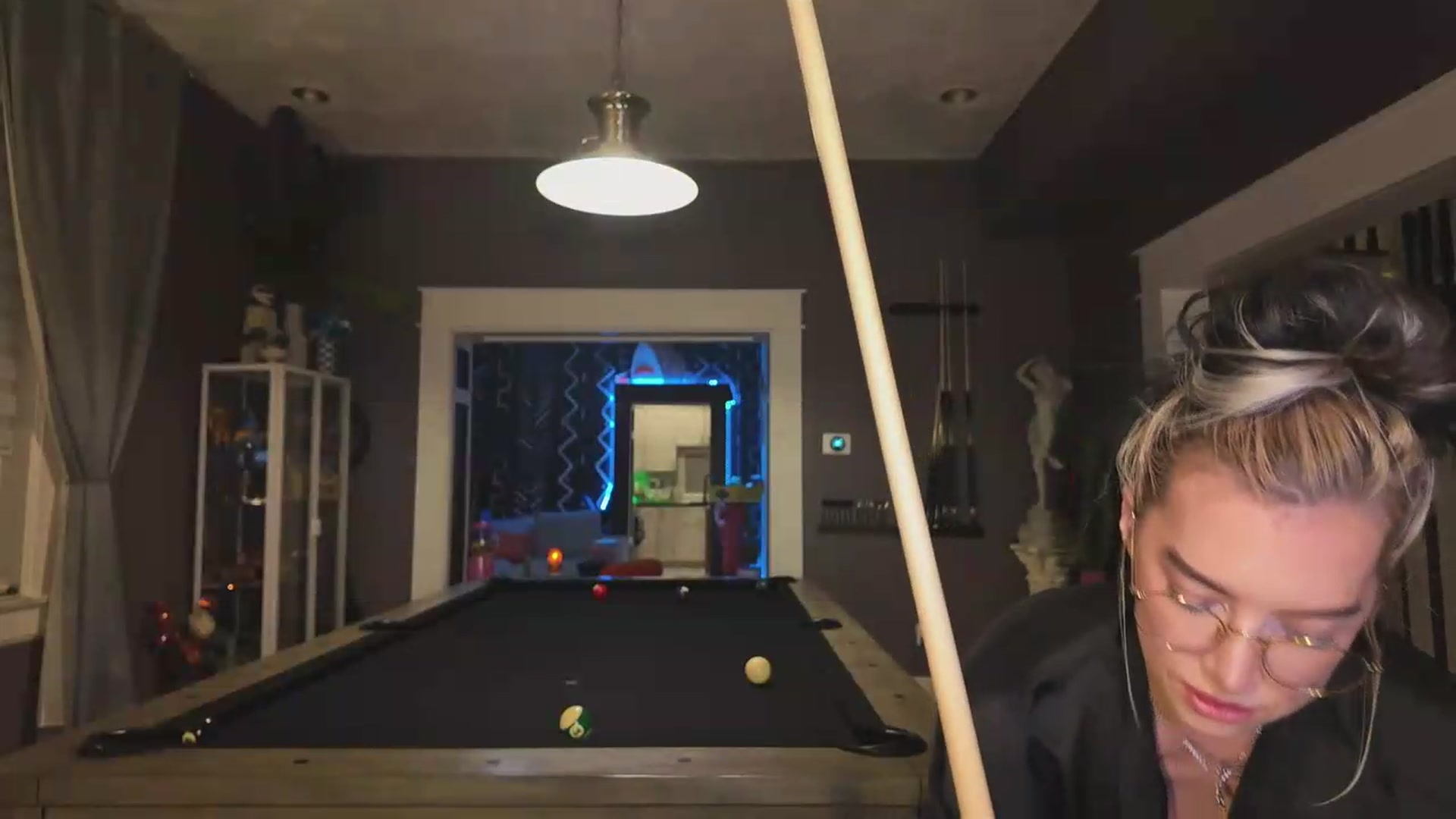 Gallery image thumbnail from Cubbixoxo's myfreecams stream on, 09/09/2026, 05:25 image 5 of 20