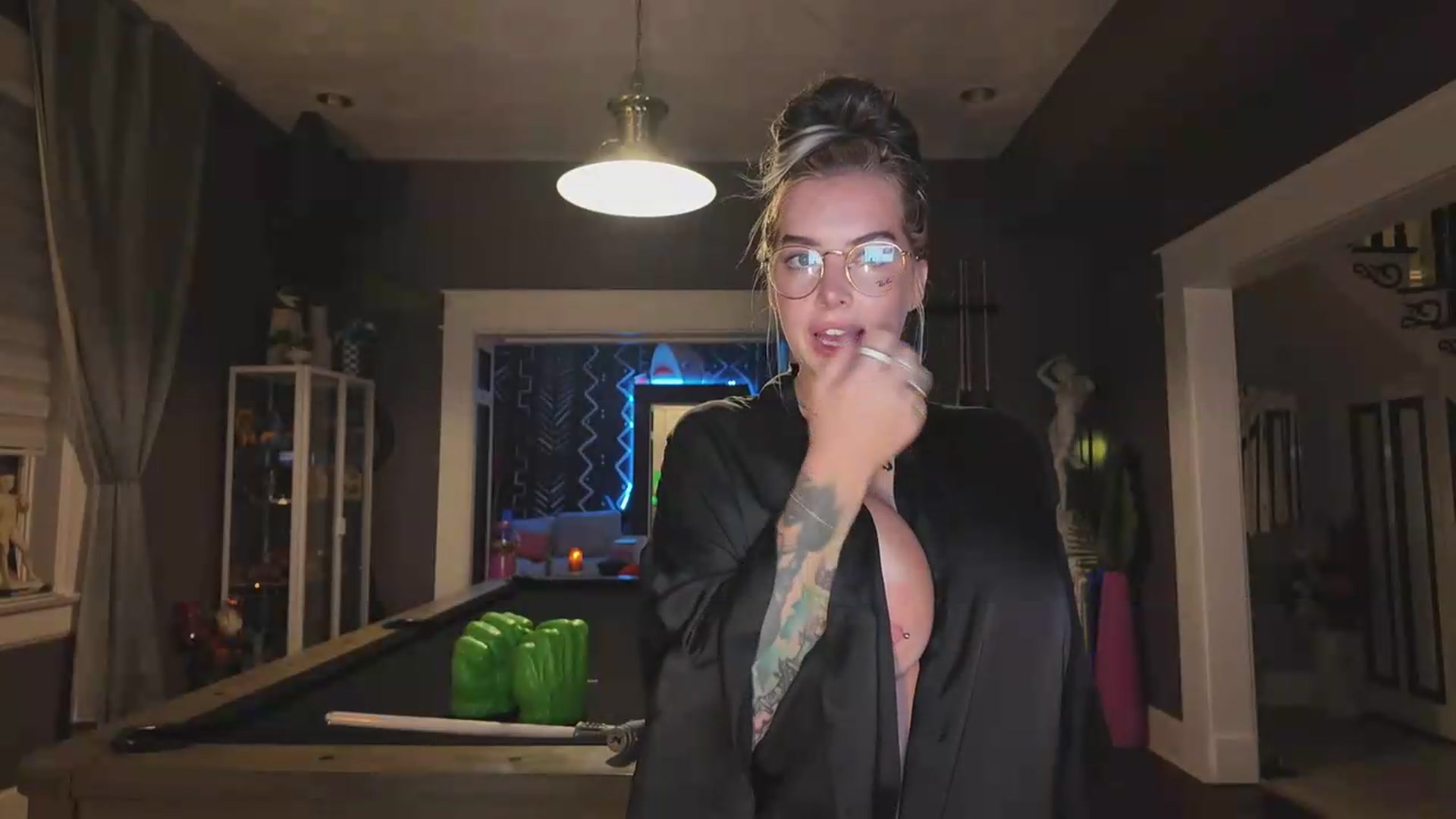 Gallery image thumbnail from Cubbixoxo's myfreecams stream on, 09/09/2026, 05:25 image 20 of 20