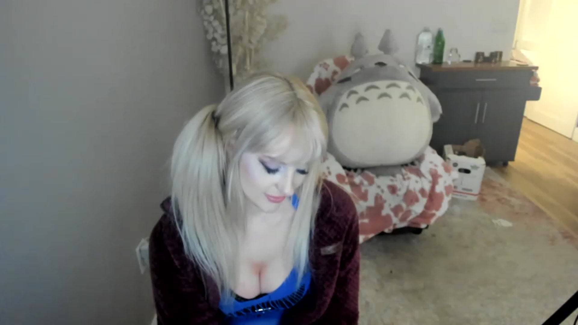 Gallery image thumbnail from Cuck_Domme's myfreecams stream on, 06/02/2023, 10:35 image 15 of 20