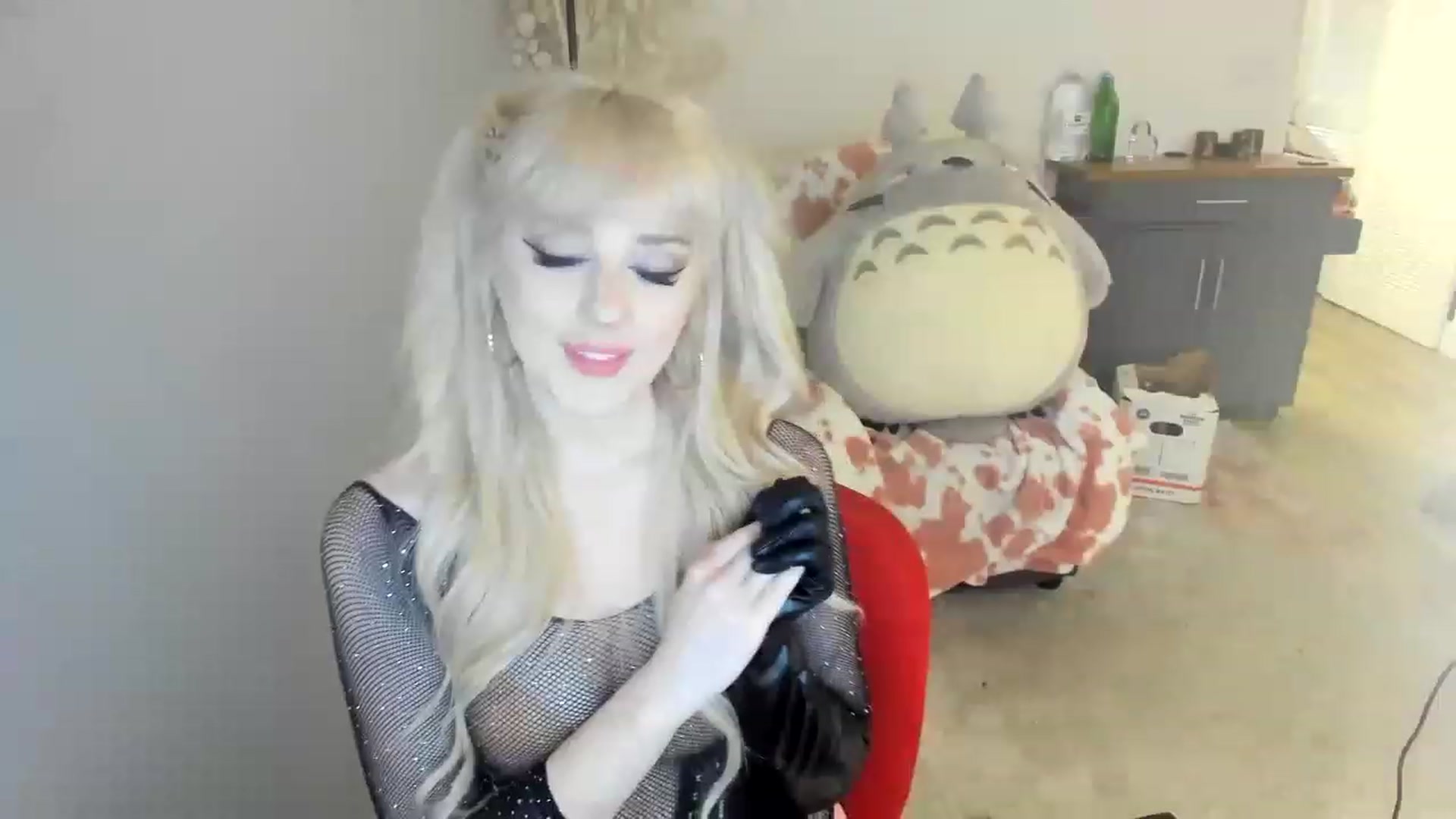 Gallery image thumbnail from Cuck_Domme's myfreecams stream on, 06/03/2023, 08:18 image 7 of 20