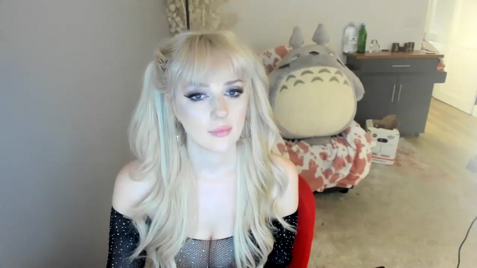 Gallery image thumbnail from Cuck_Domme's myfreecams stream on, 06/03/2023, 09:09 image 2 of 20