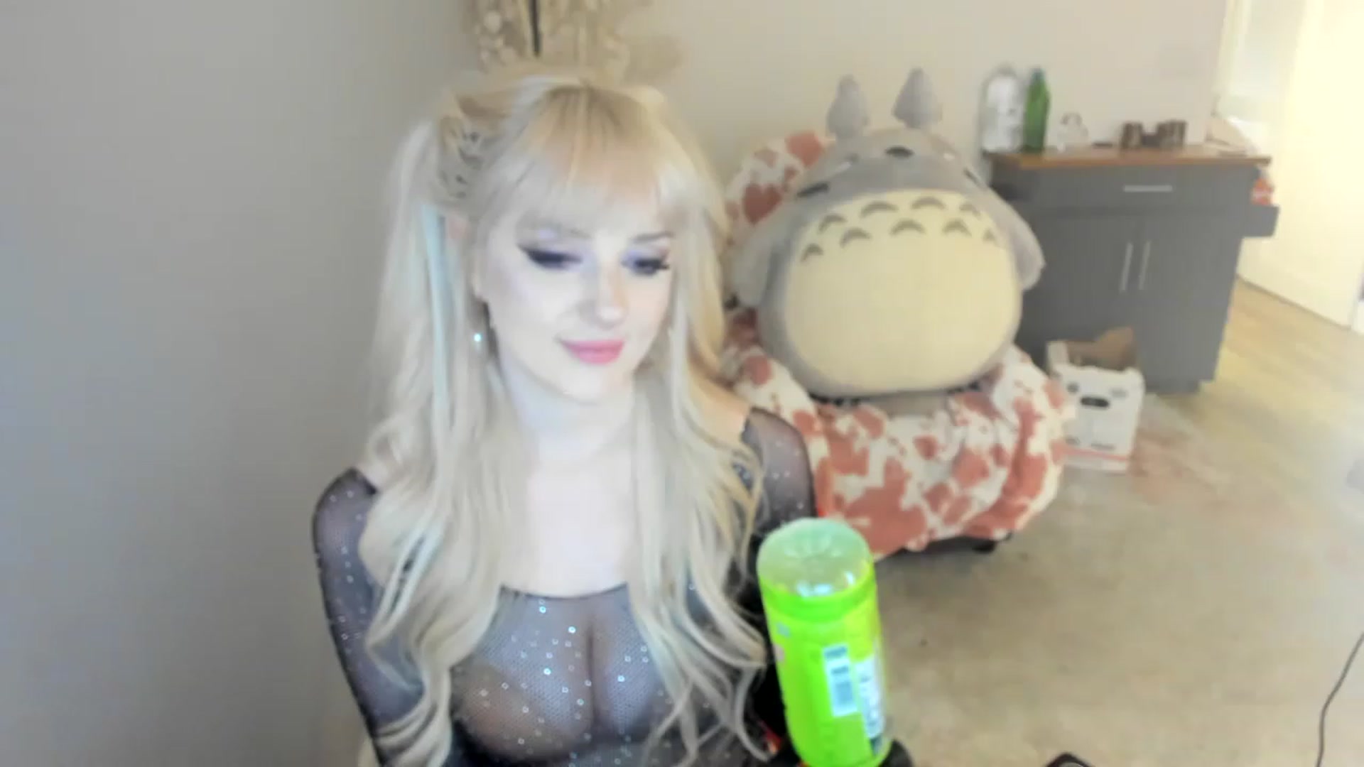 Gallery image thumbnail from Cuck_Domme's myfreecams stream on, 06/03/2023, 09:17 image 2 of 20