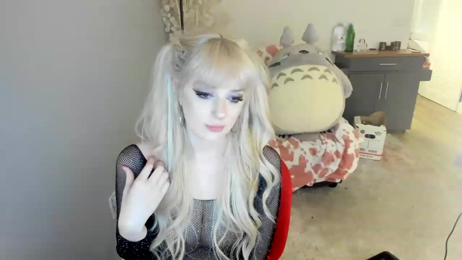 Gallery image thumbnail from Cuck_Domme's myfreecams stream on, 06/03/2023, 12:04 image 1 of 20