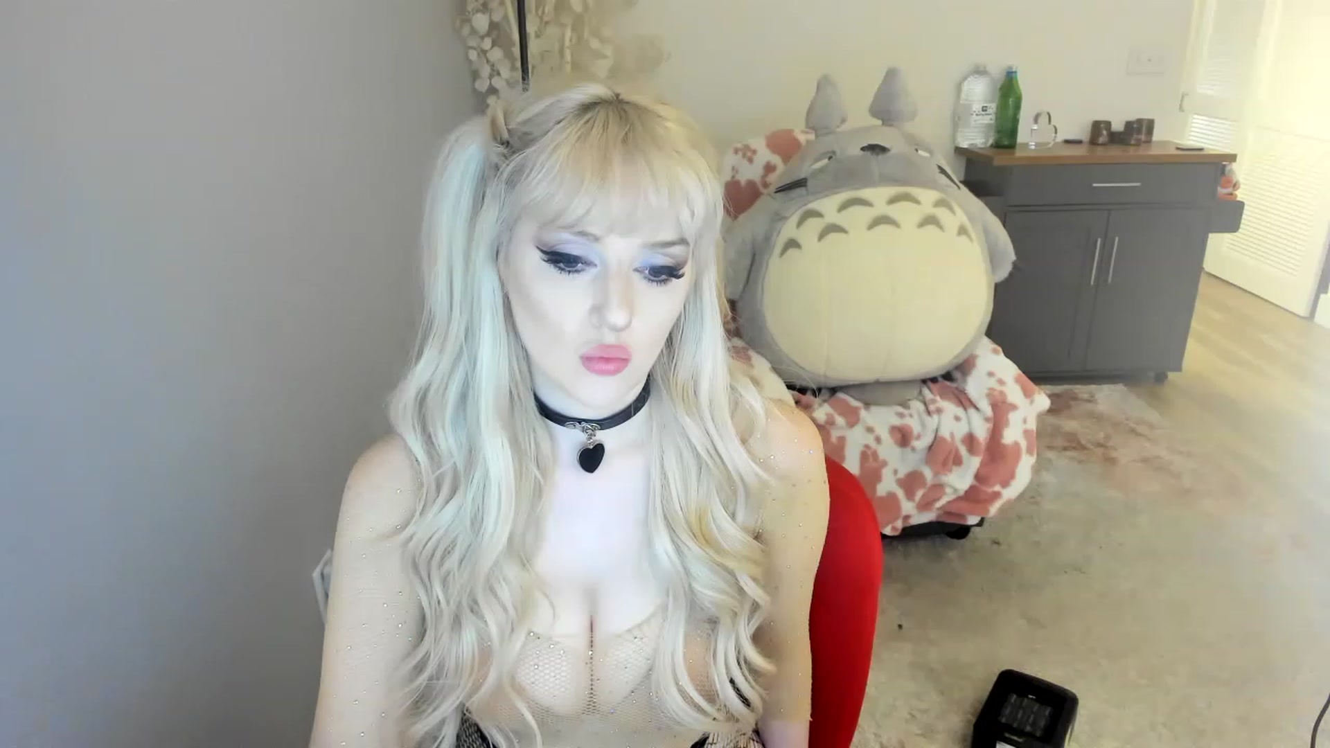 Gallery image thumbnail from Cuck_Domme's myfreecams stream on, 06/06/2023, 09:18 image 5 of 20
