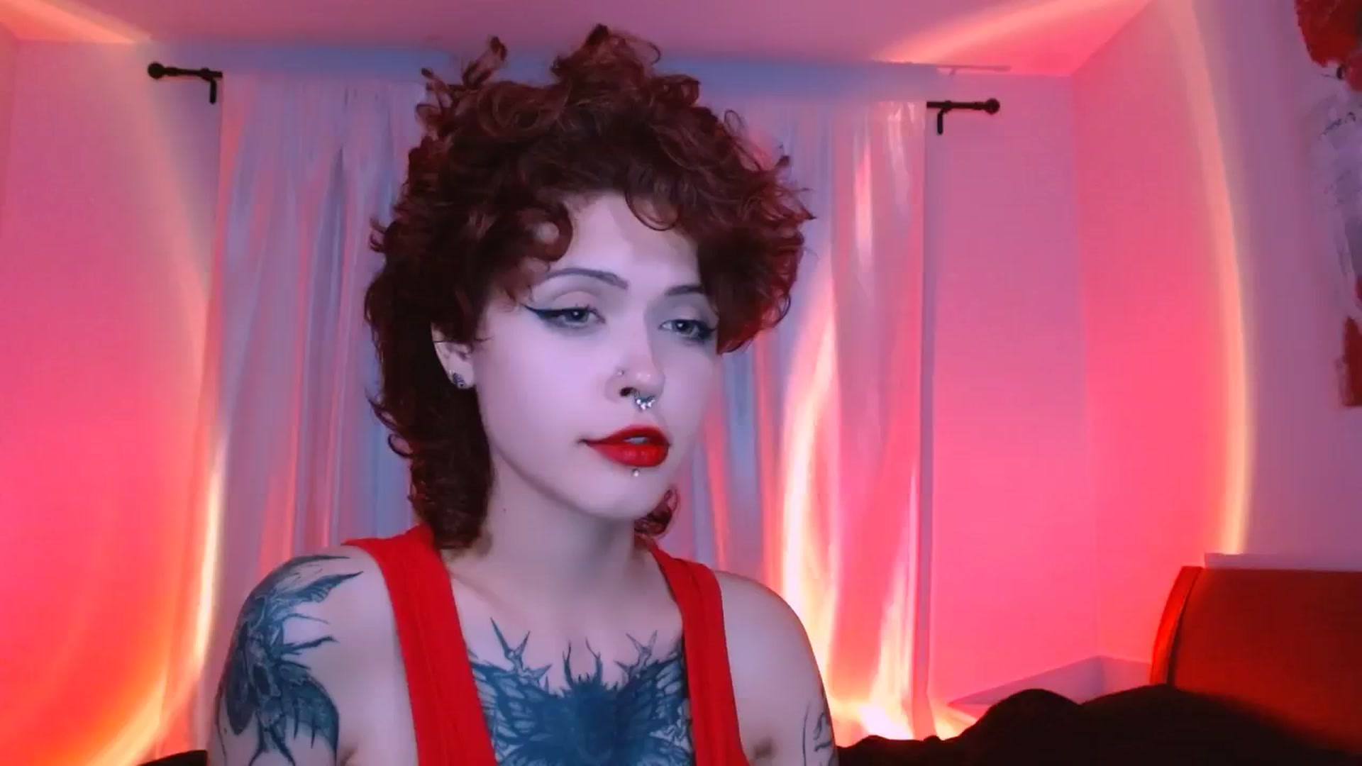 Gallery image thumbnail from CuddleFoxy's myfreecams stream on, 08/28/2024, 07:58 image 19 of 20
