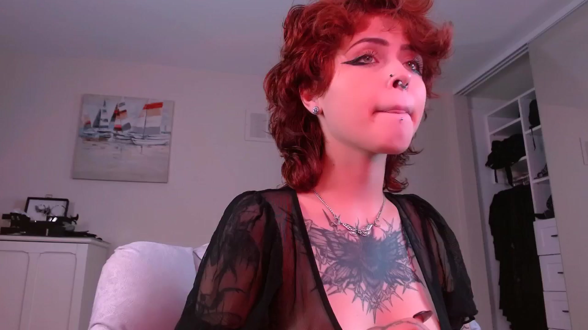 Gallery image thumbnail from CuddleFoxy's myfreecams stream on, 11/14/2024, 09:01 image 19 of 20