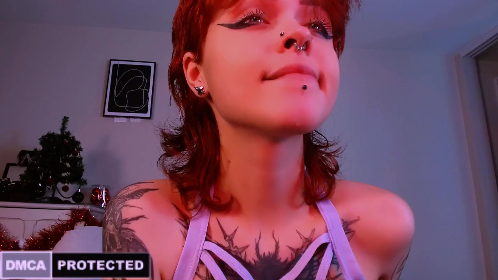 Gallery image thumbnail from CuddleFoxy's myfreecams stream on, 01/03/2025, 07:43 image 6 of 20