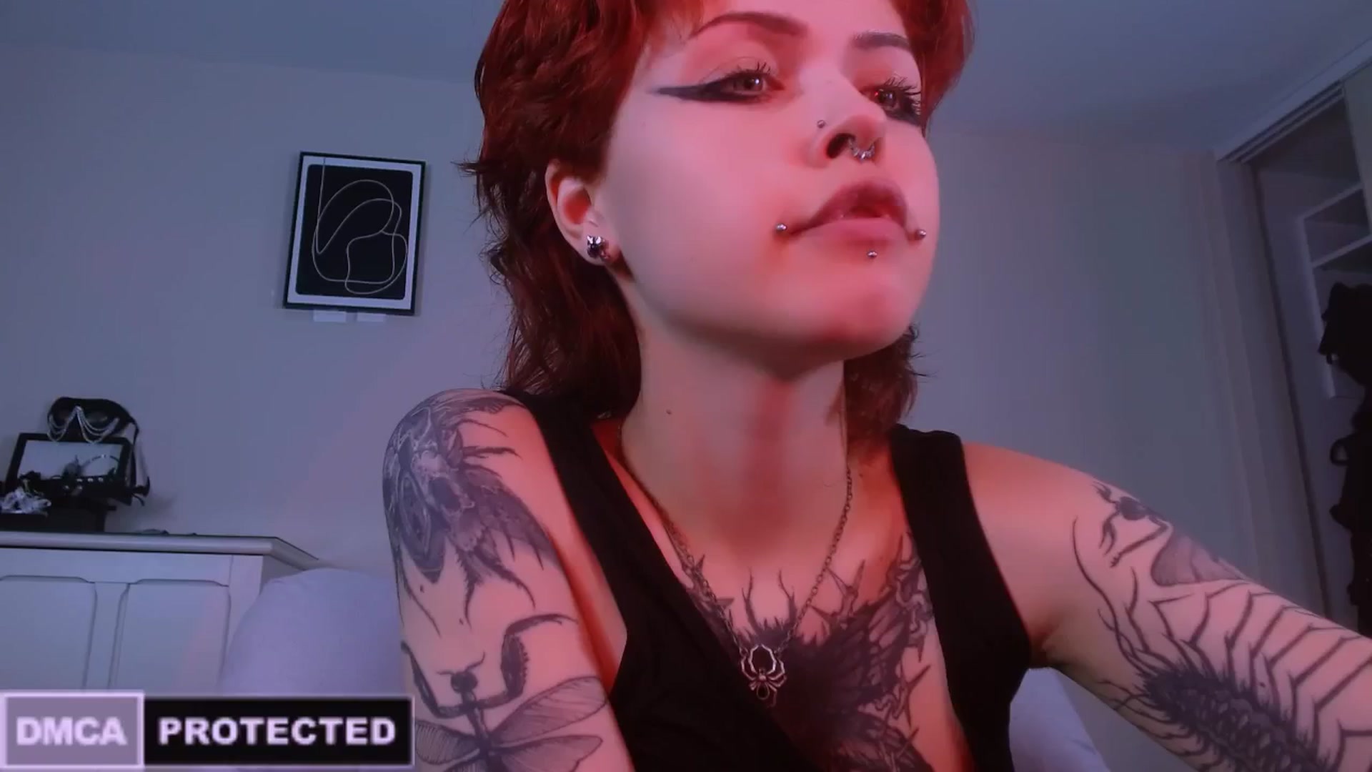 Gallery image thumbnail from CuddleFoxy's myfreecams stream on, 01/20/2025, 08:51 image 3 of 20