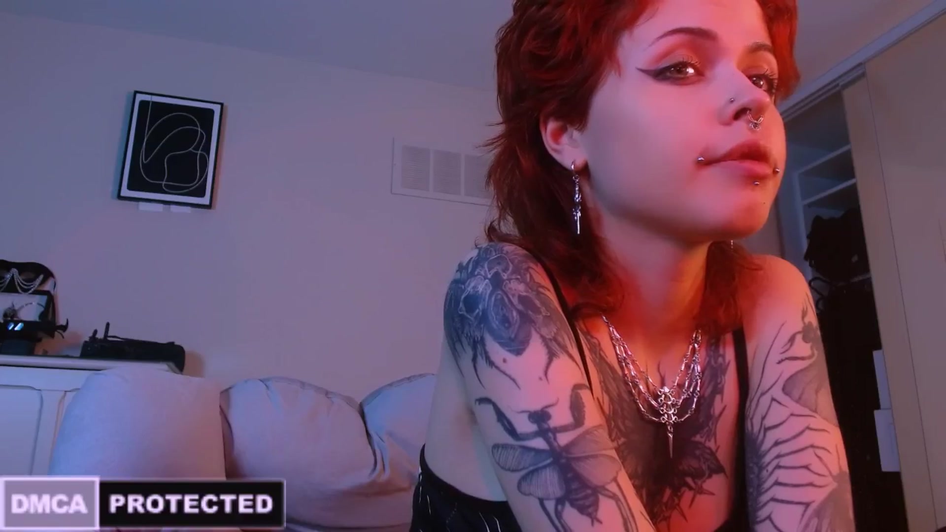 Gallery image thumbnail from CuddleFoxy's myfreecams stream on, 01/29/2025, 09:13 image 11 of 20