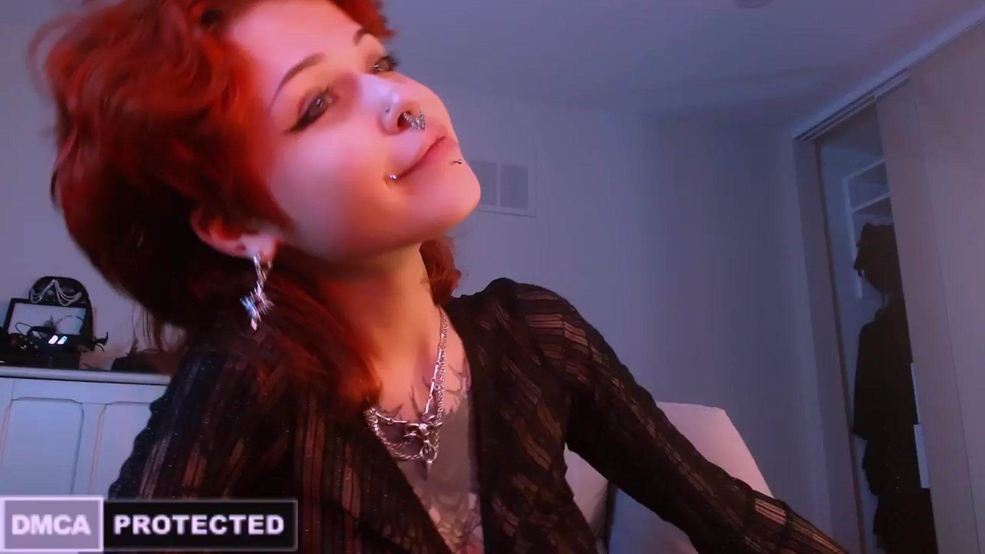 Gallery image thumbnail from CuddleFoxy's myfreecams stream on, 02/11/2025, 08:10 image 18 of 20