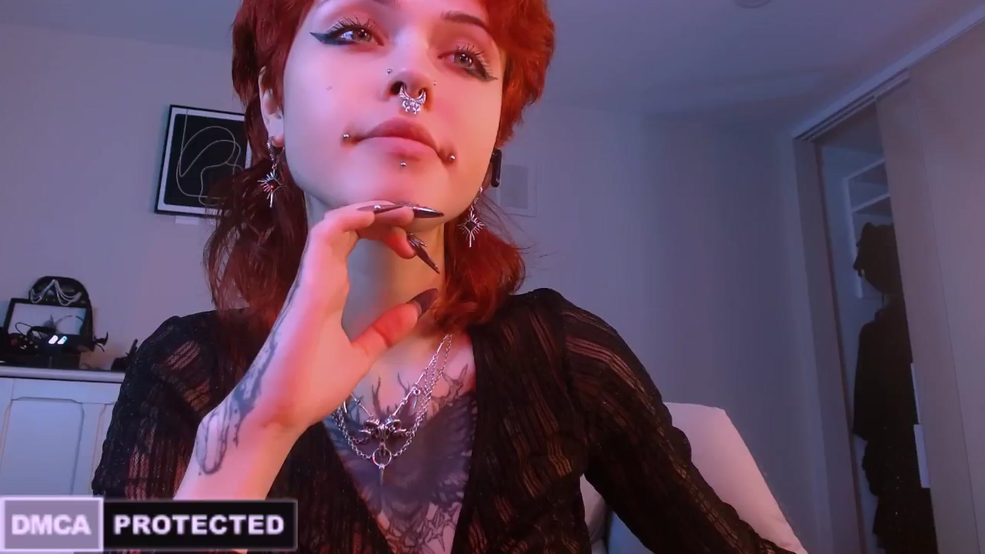 Gallery image thumbnail from CuddleFoxy's myfreecams stream on, 02/11/2025, 08:10 image 17 of 20