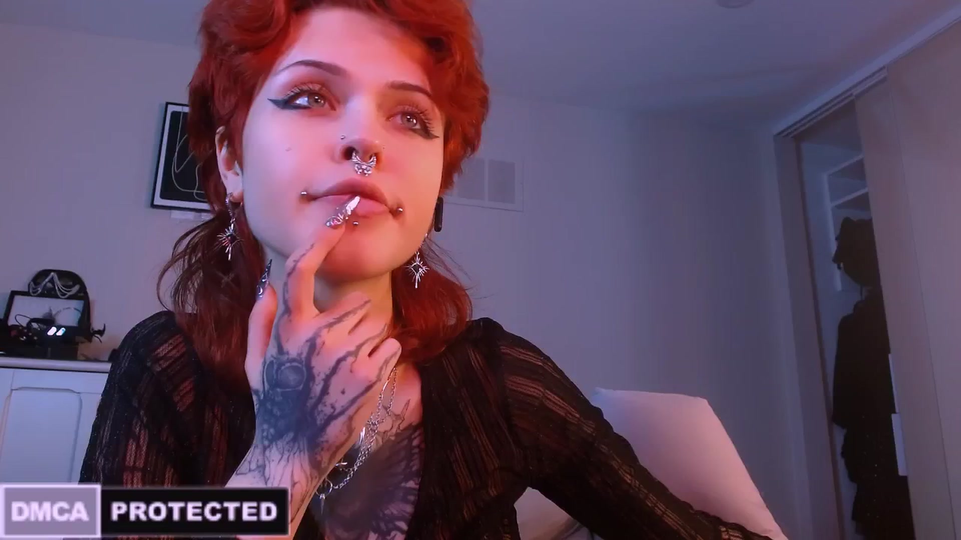 Gallery image thumbnail from CuddleFoxy's myfreecams stream on, 02/11/2025, 08:10 image 15 of 20