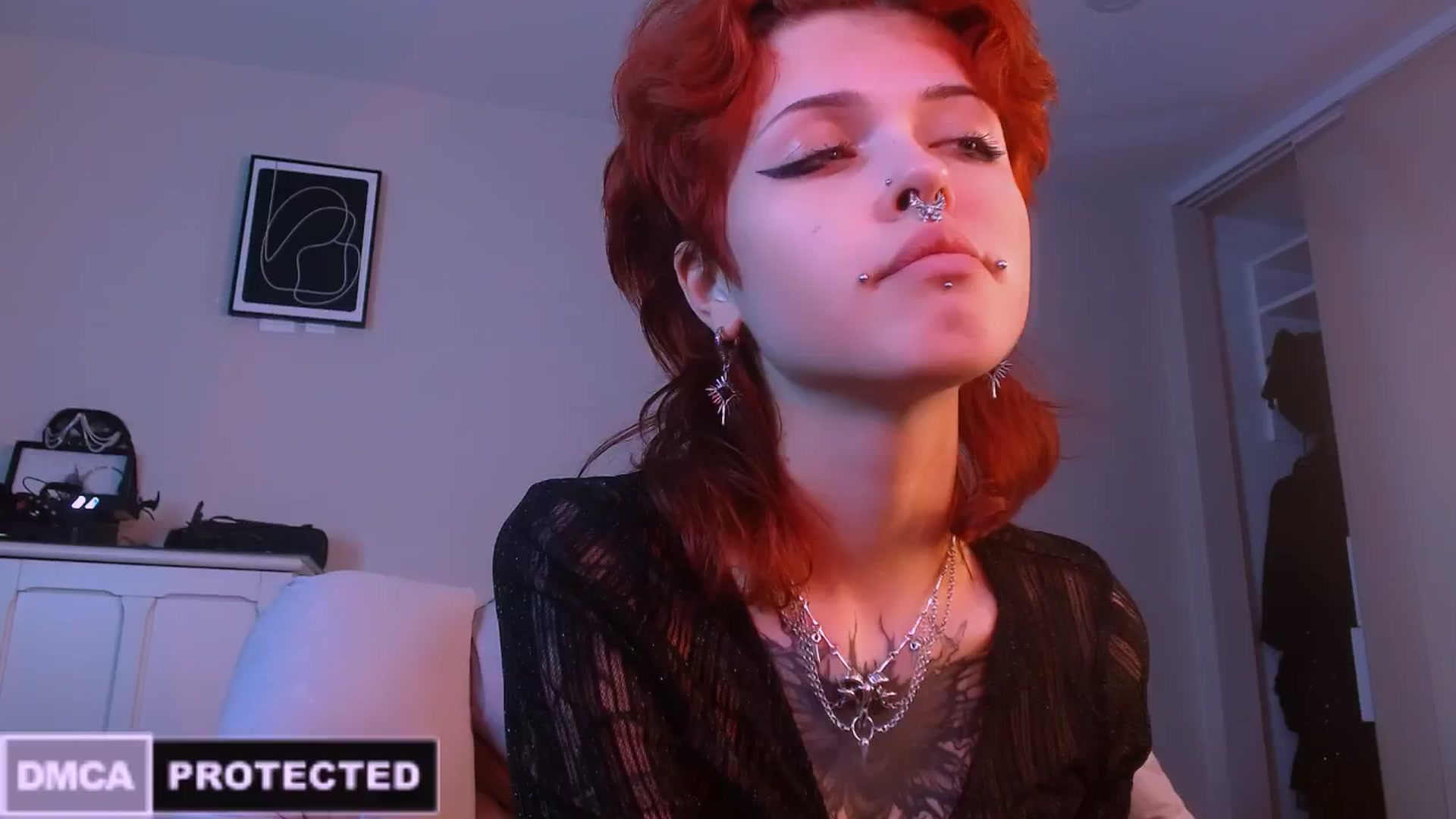 Gallery image thumbnail from CuddleFoxy's myfreecams stream on, 02/11/2025, 08:10 image 11 of 20
