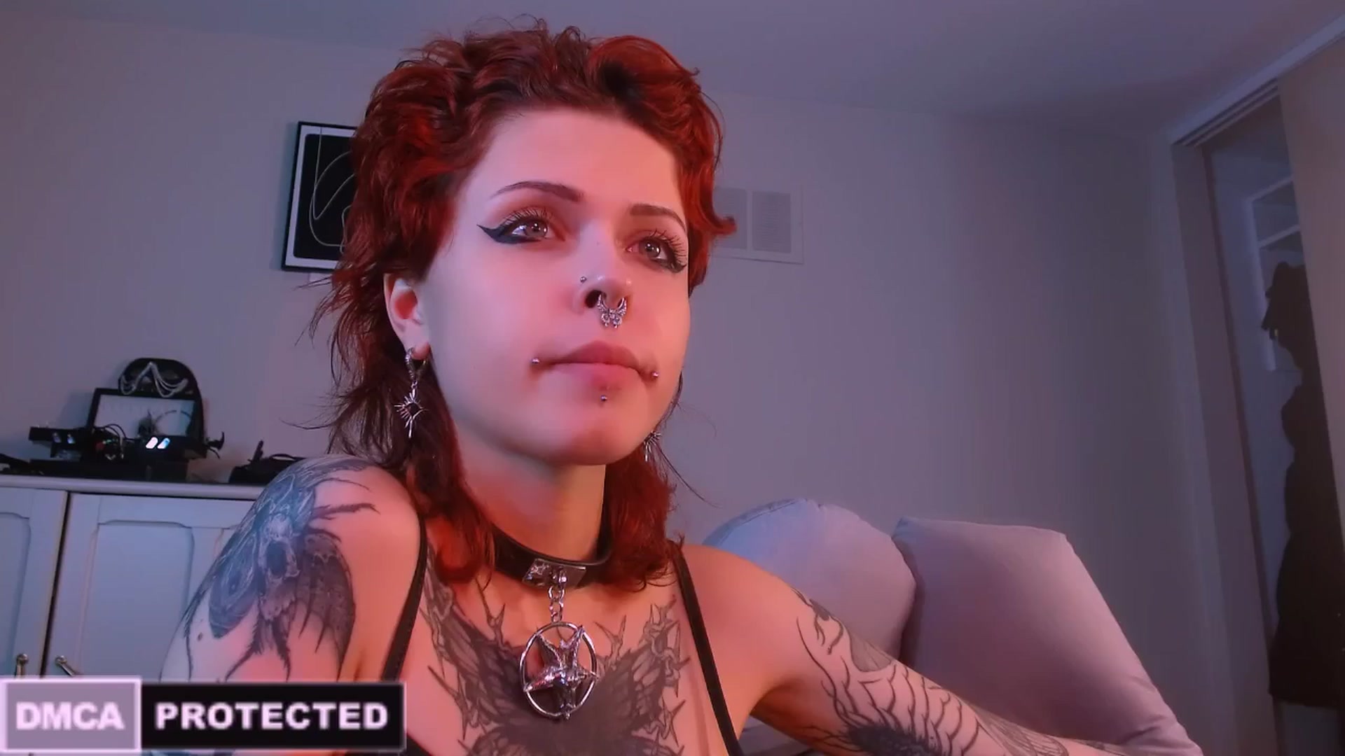 Gallery image thumbnail from CuddleFoxy's myfreecams stream on, 02/14/2025, 08:39 image 11 of 20