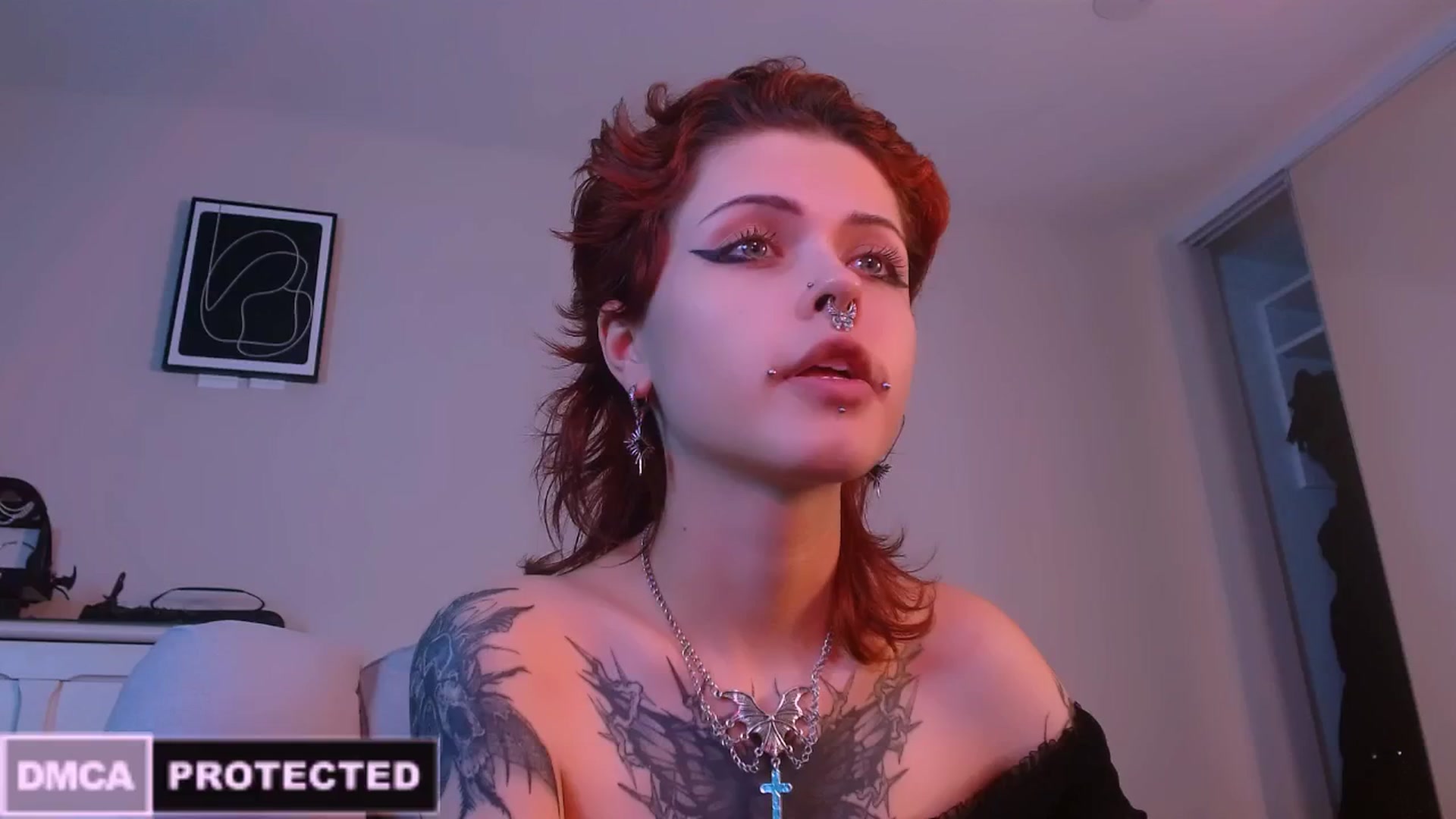 Gallery image thumbnail from CuddleFoxy's myfreecams stream on, 02/18/2025, 08:33 image 19 of 20