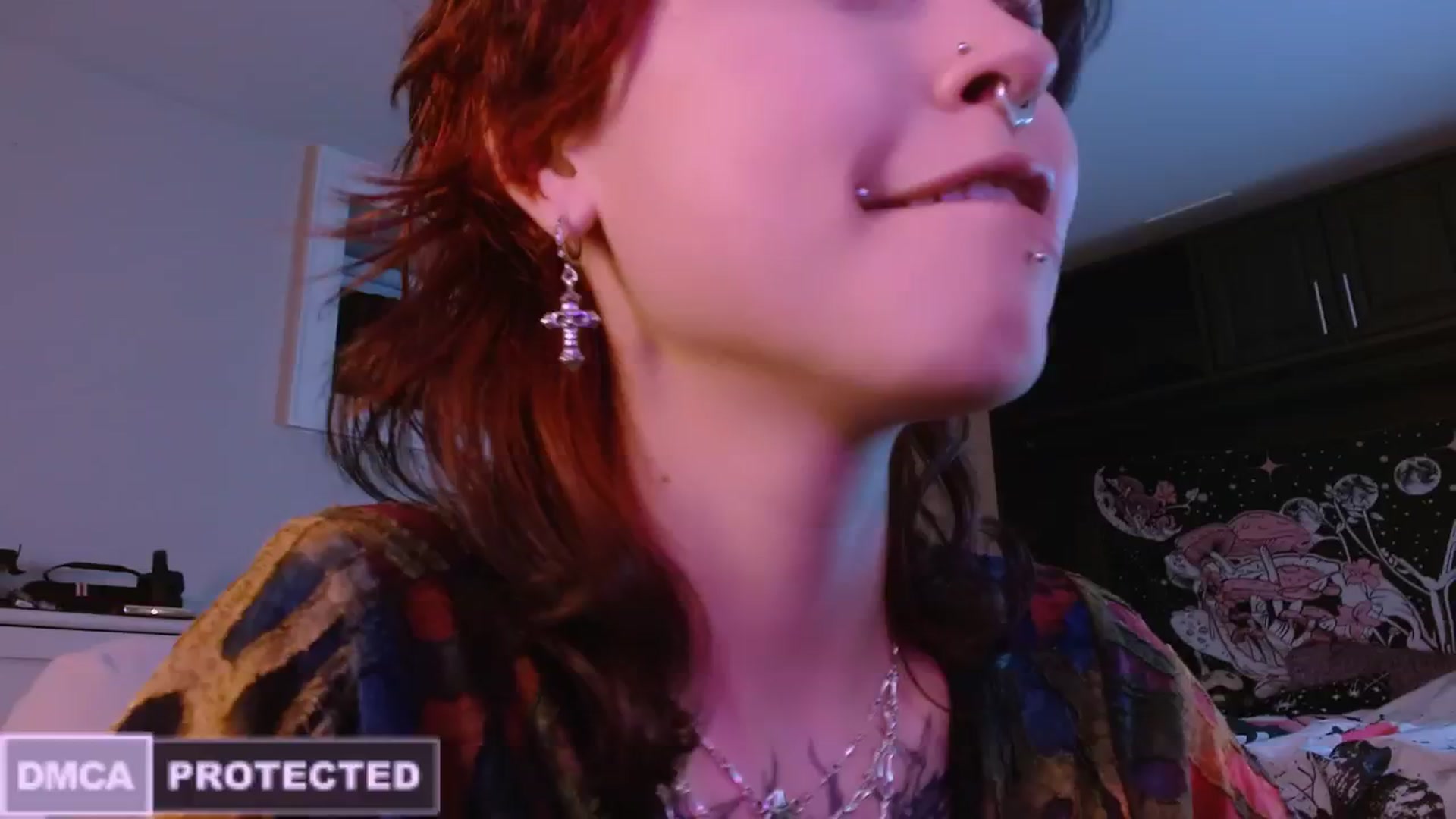 Gallery image thumbnail from CuddleFoxy's myfreecams stream on, 04/15/2025, 07:25 image 9 of 20