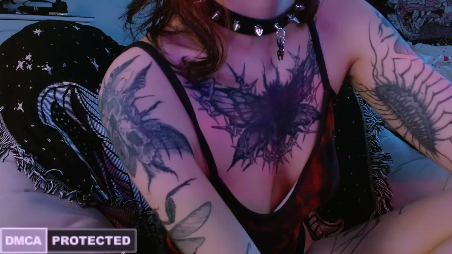 Gallery image thumbnail from CuddleFoxy's myfreecams stream on, 04/16/2025, 07:30 image 7 of 20