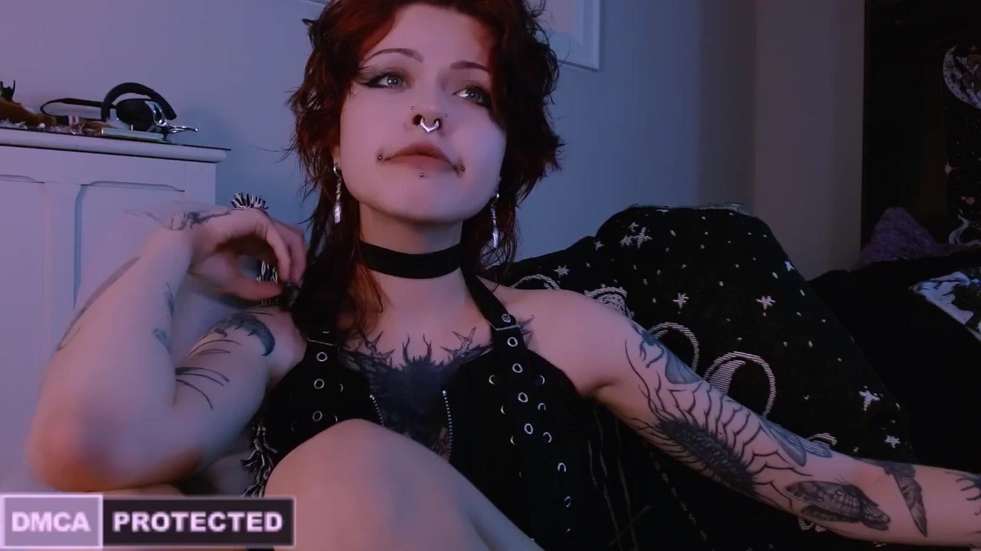 Gallery image thumbnail from CuddleFoxy's myfreecams stream on, 04/29/2025, 08:57 image 7 of 20
