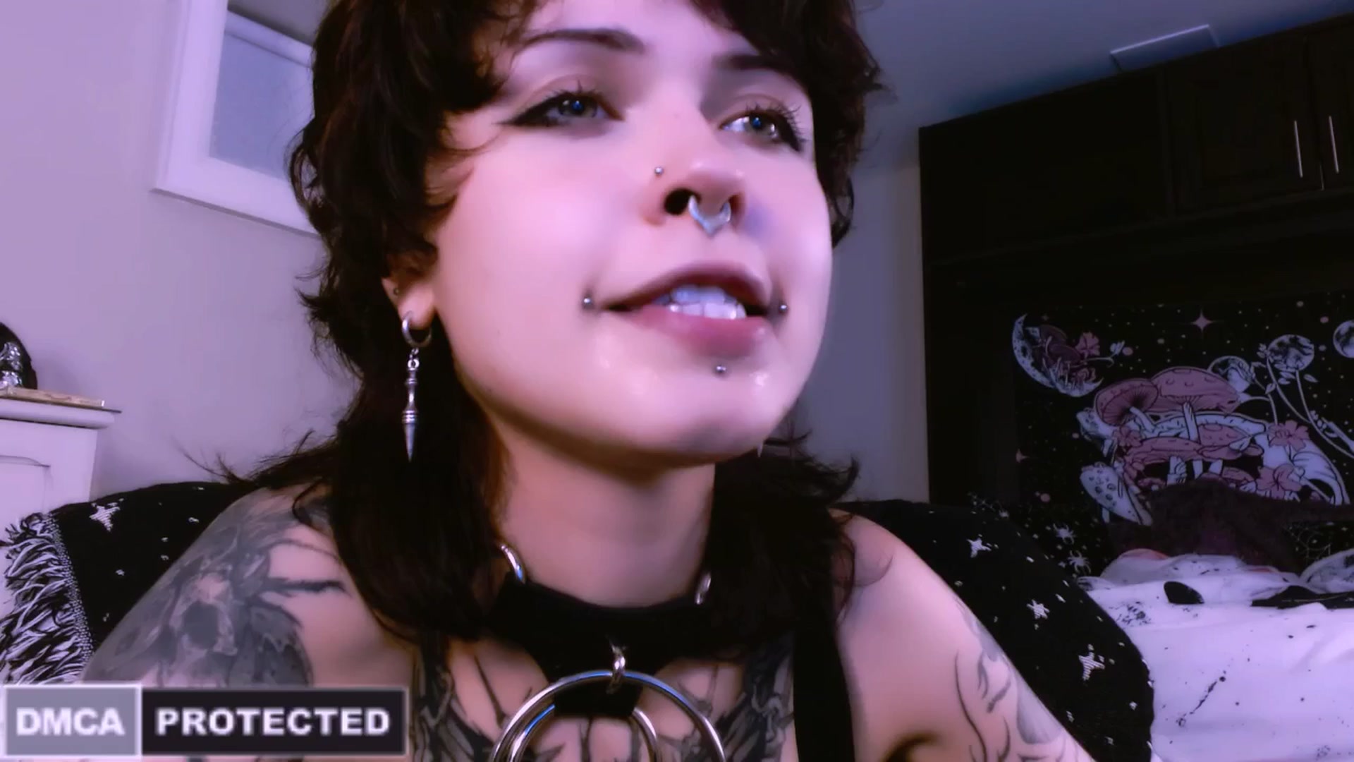Gallery image thumbnail from CuddleFoxy's myfreecams stream on, 06/24/2025, 05:53 image 13 of 20