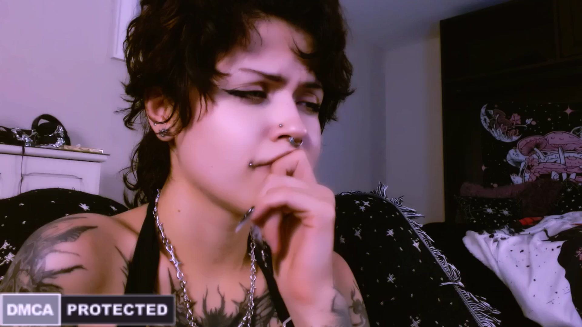 Gallery image thumbnail from CuddleFoxy's myfreecams stream on, 06/25/2025, 06:15 image 20 of 20