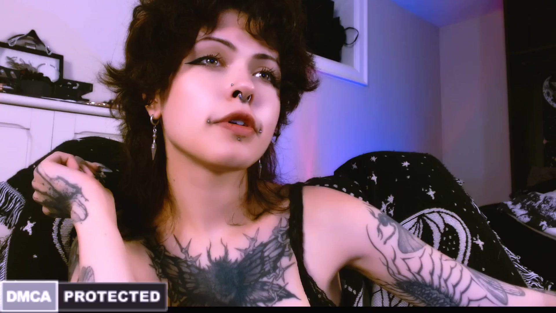 Gallery image thumbnail from CuddleFoxy's myfreecams stream on, 07/14/2025, 07:30 image 5 of 20