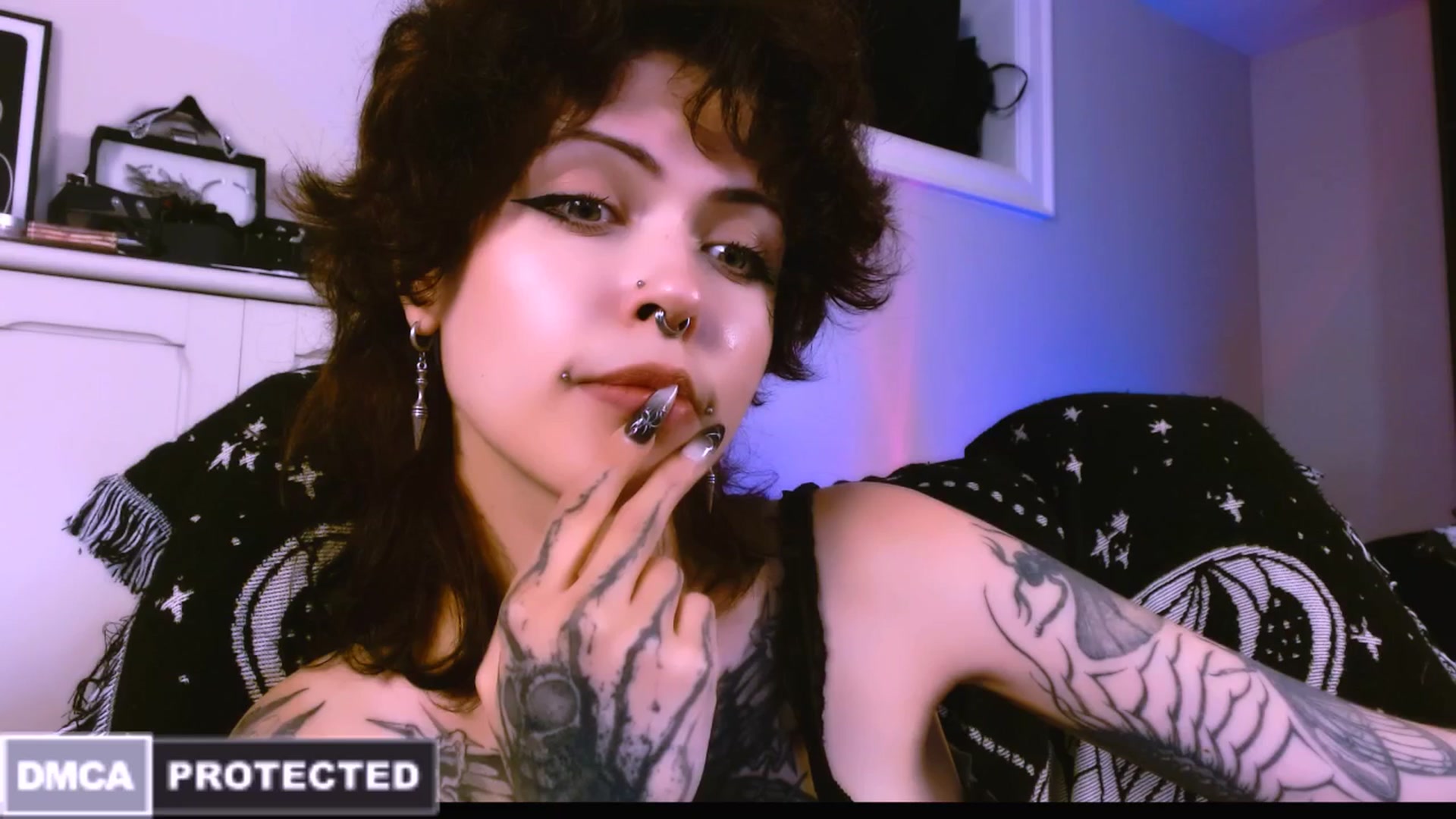 Gallery image thumbnail from CuddleFoxy's myfreecams stream on, 07/14/2025, 07:30 image 16 of 20