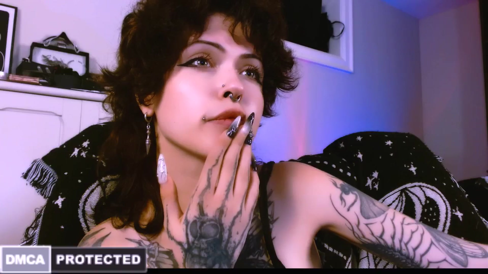 Gallery image thumbnail from CuddleFoxy's myfreecams stream on, 07/14/2025, 07:30 image 19 of 20