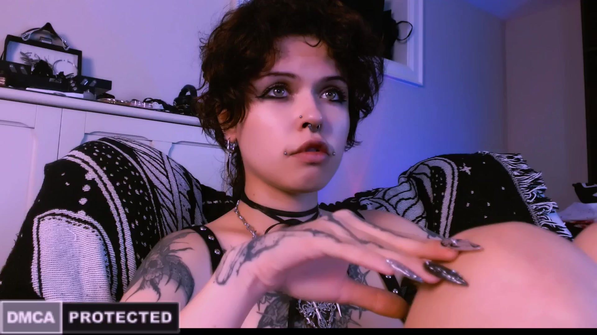 Gallery image thumbnail from CuddleFoxy's myfreecams stream on, 07/29/2025, 08:49 image 11 of 20
