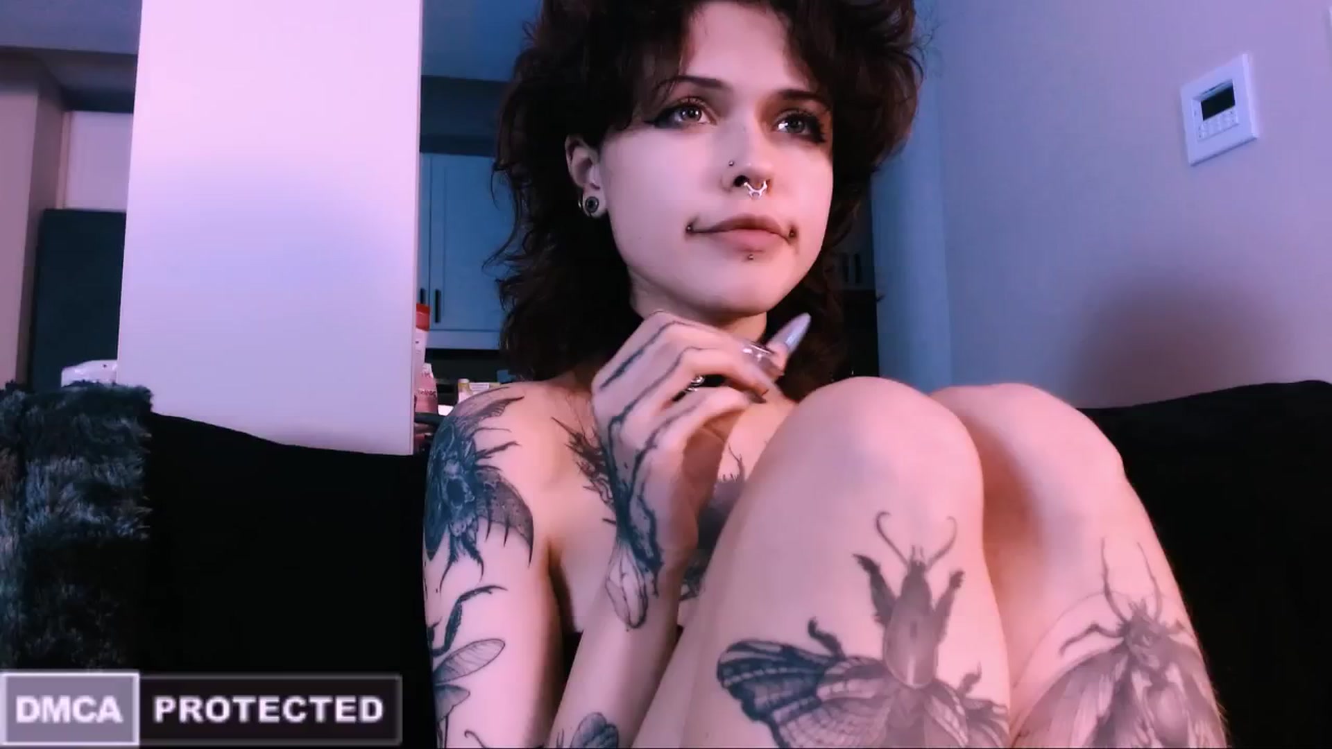 Gallery image thumbnail from CuddleFoxy's myfreecams stream on, 11/09/2025, 09:37 image 4 of 20