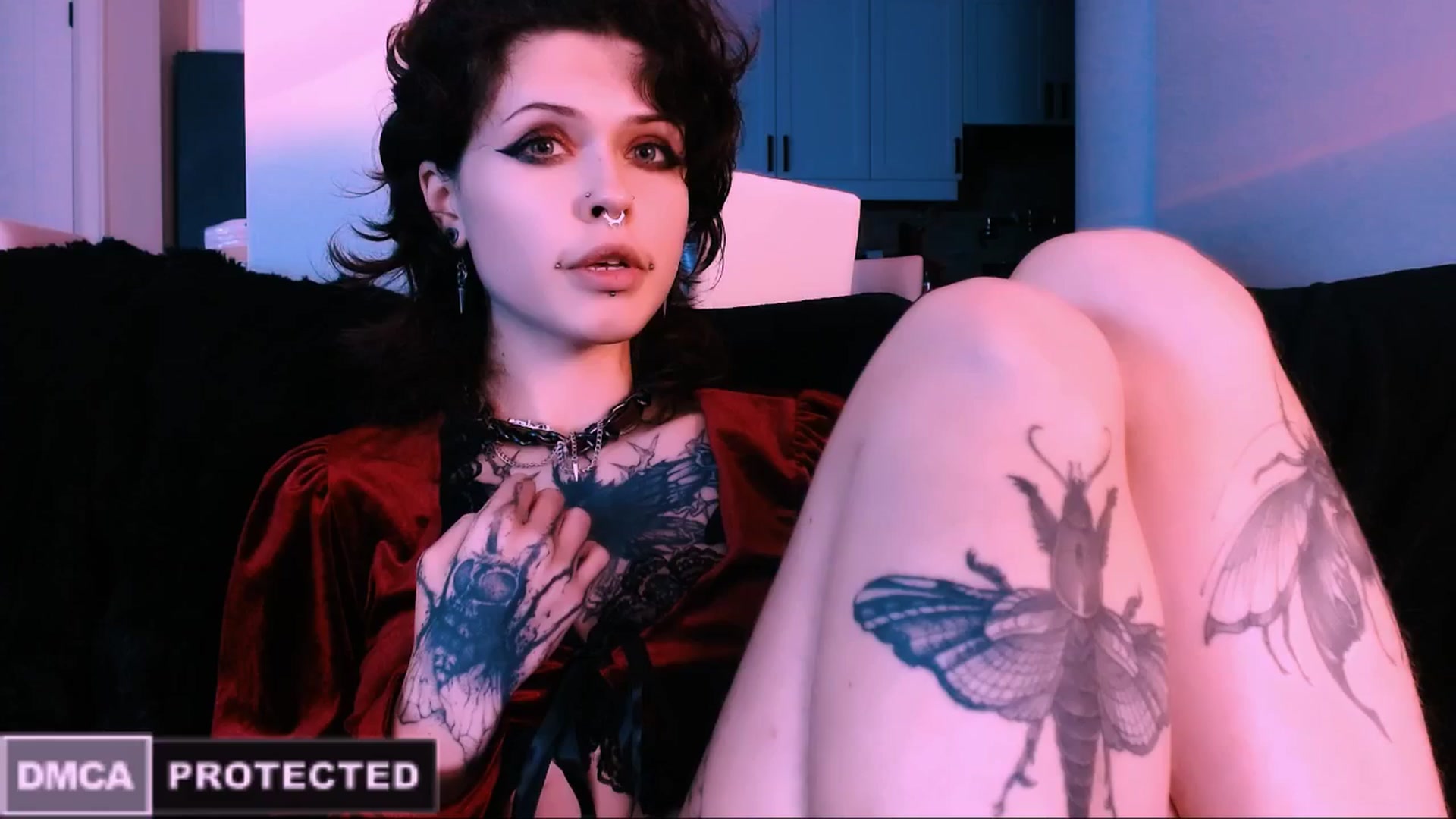 Gallery image thumbnail from CuddleFoxy's myfreecams stream on, 11/12/2025, 08:45 image 1 of 20