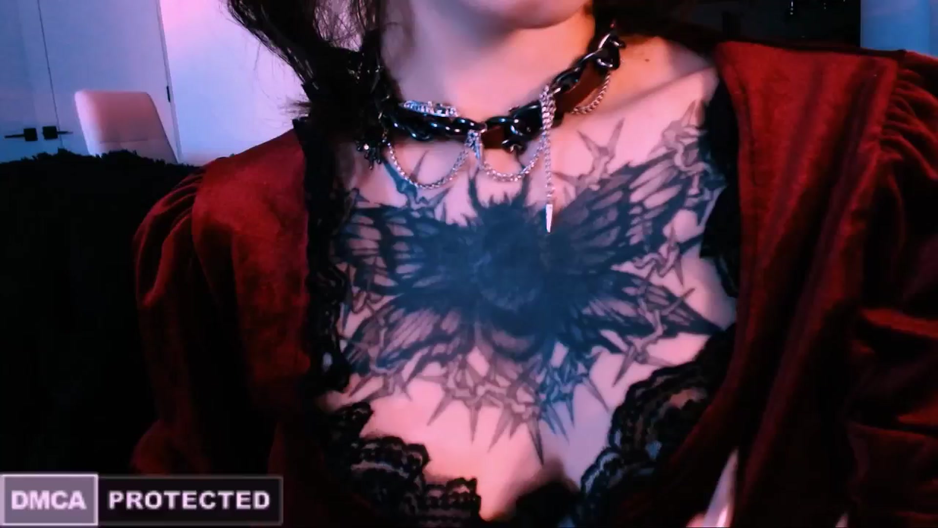 Gallery image thumbnail from CuddleFoxy's myfreecams stream on, 11/12/2025, 08:45 image 18 of 20