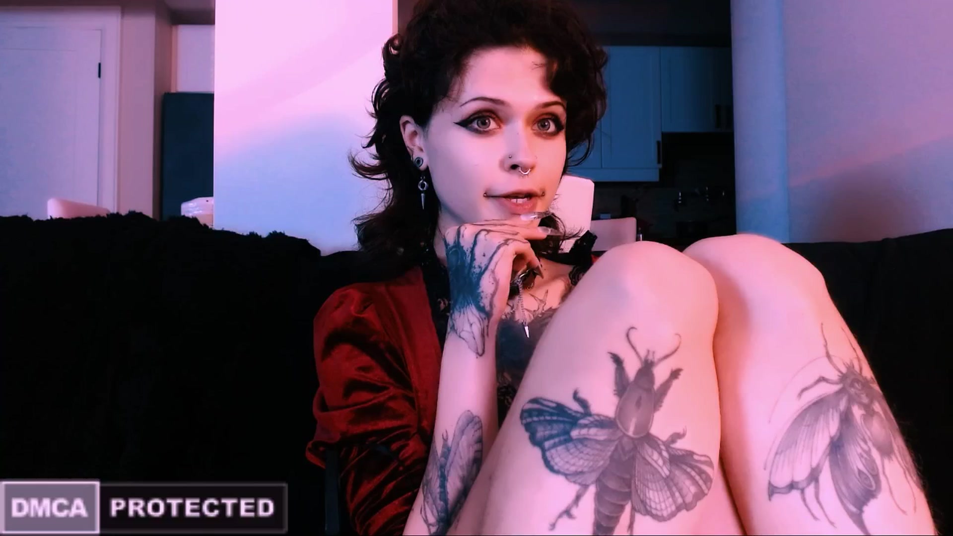 Gallery image thumbnail from CuddleFoxy's myfreecams stream on, 11/12/2025, 09:53 image 15 of 20