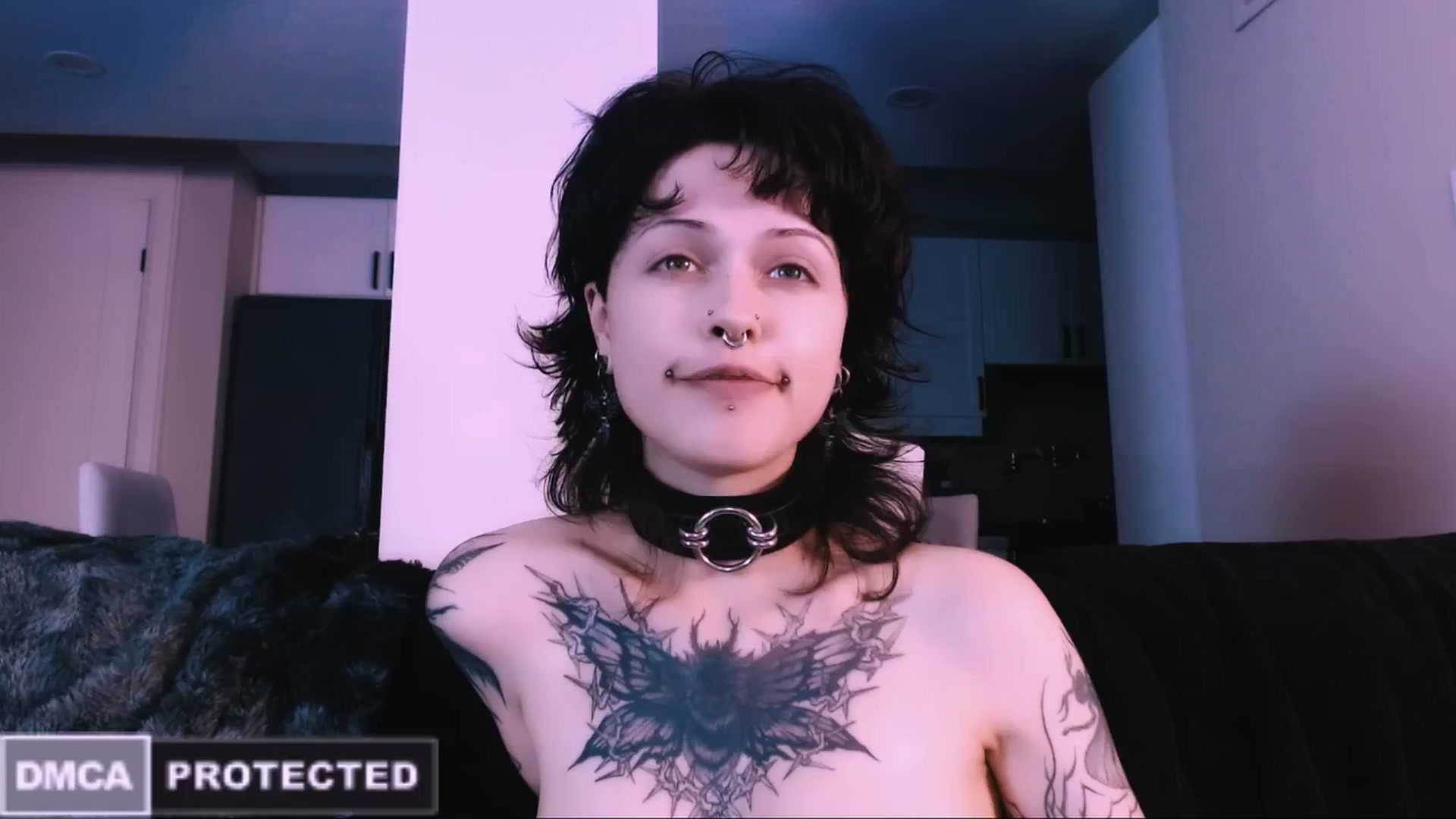 Gallery image thumbnail from CuddleFoxy's myfreecams stream on, 11/25/2025, 10:06 image 8 of 20