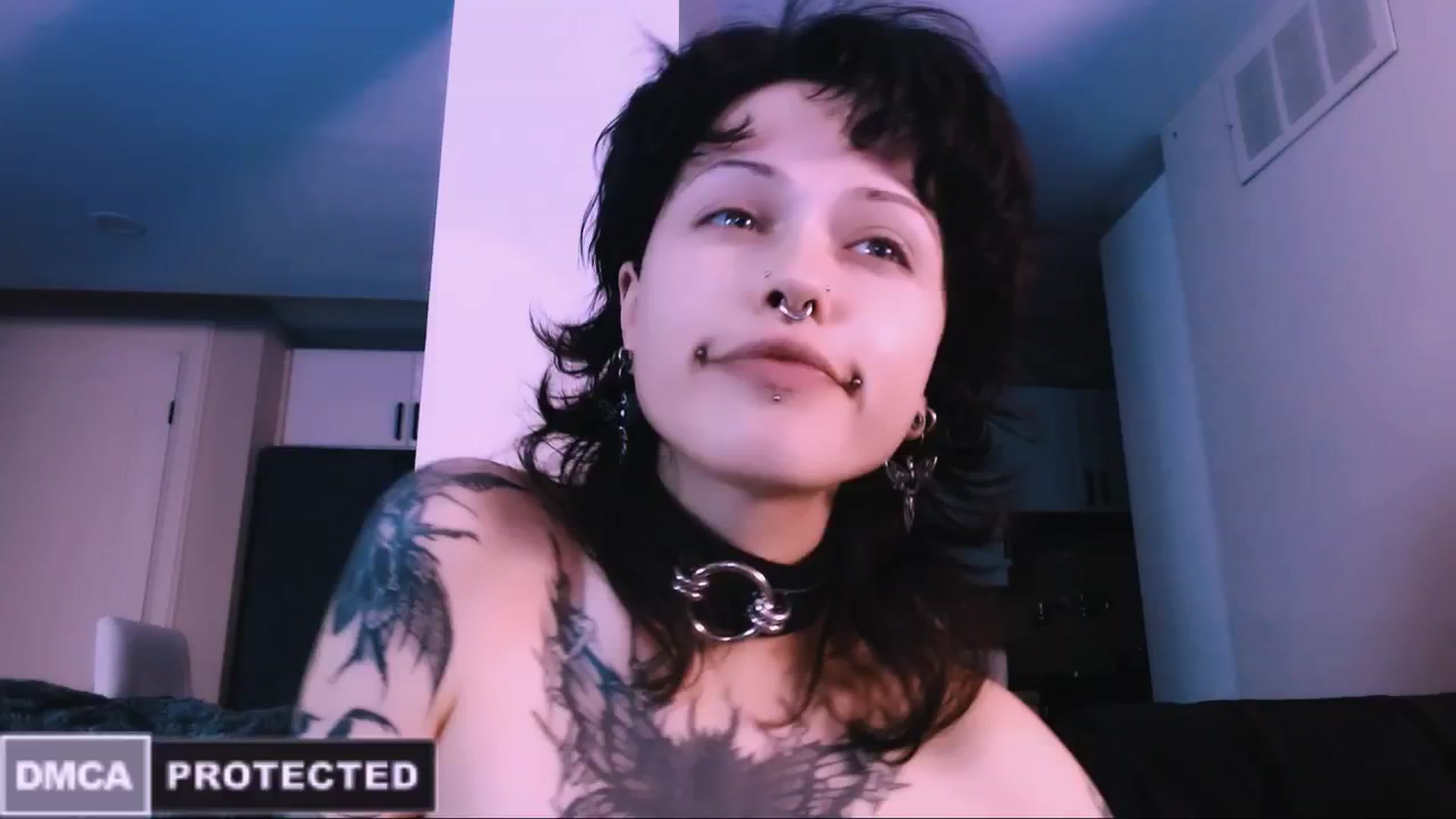 Gallery image thumbnail from CuddleFoxy's myfreecams stream on, 11/25/2025, 10:06 image 1 of 20