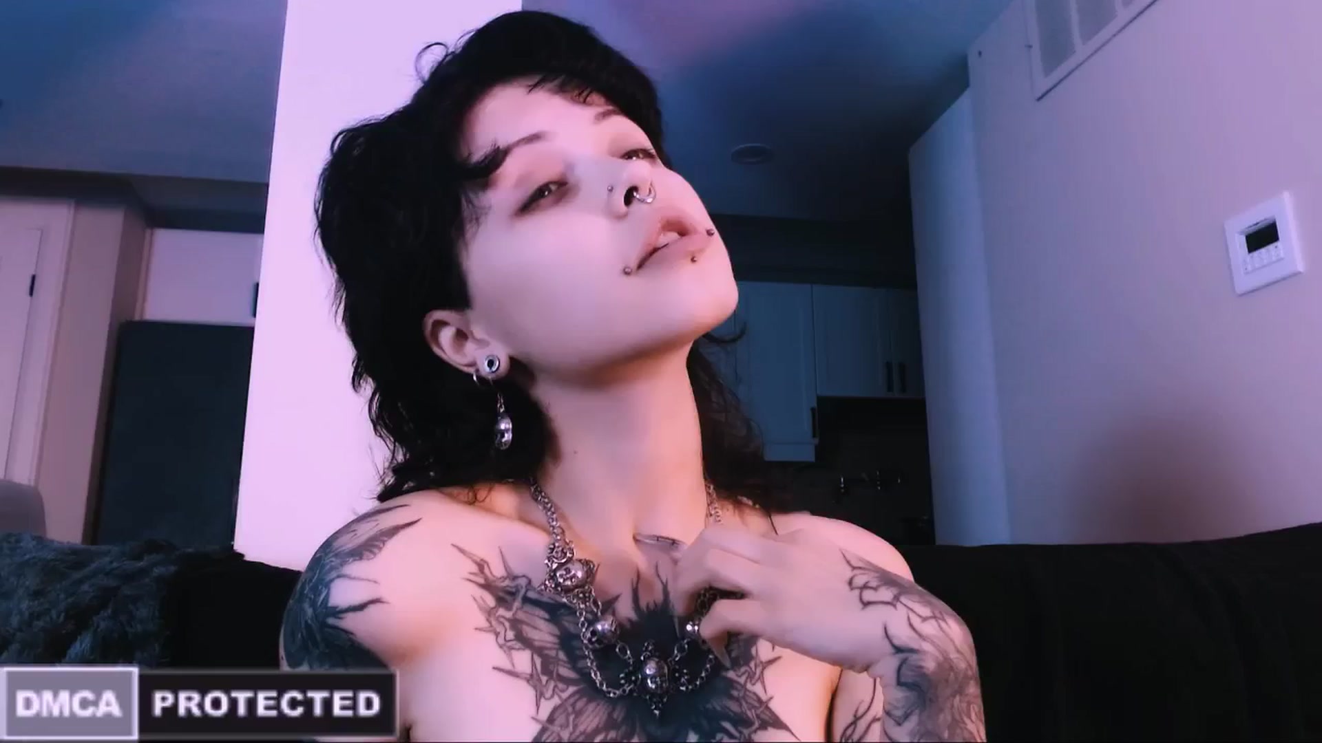 Gallery image thumbnail from CuddleFoxy's myfreecams stream on, 11/26/2025, 08:05 image 20 of 20