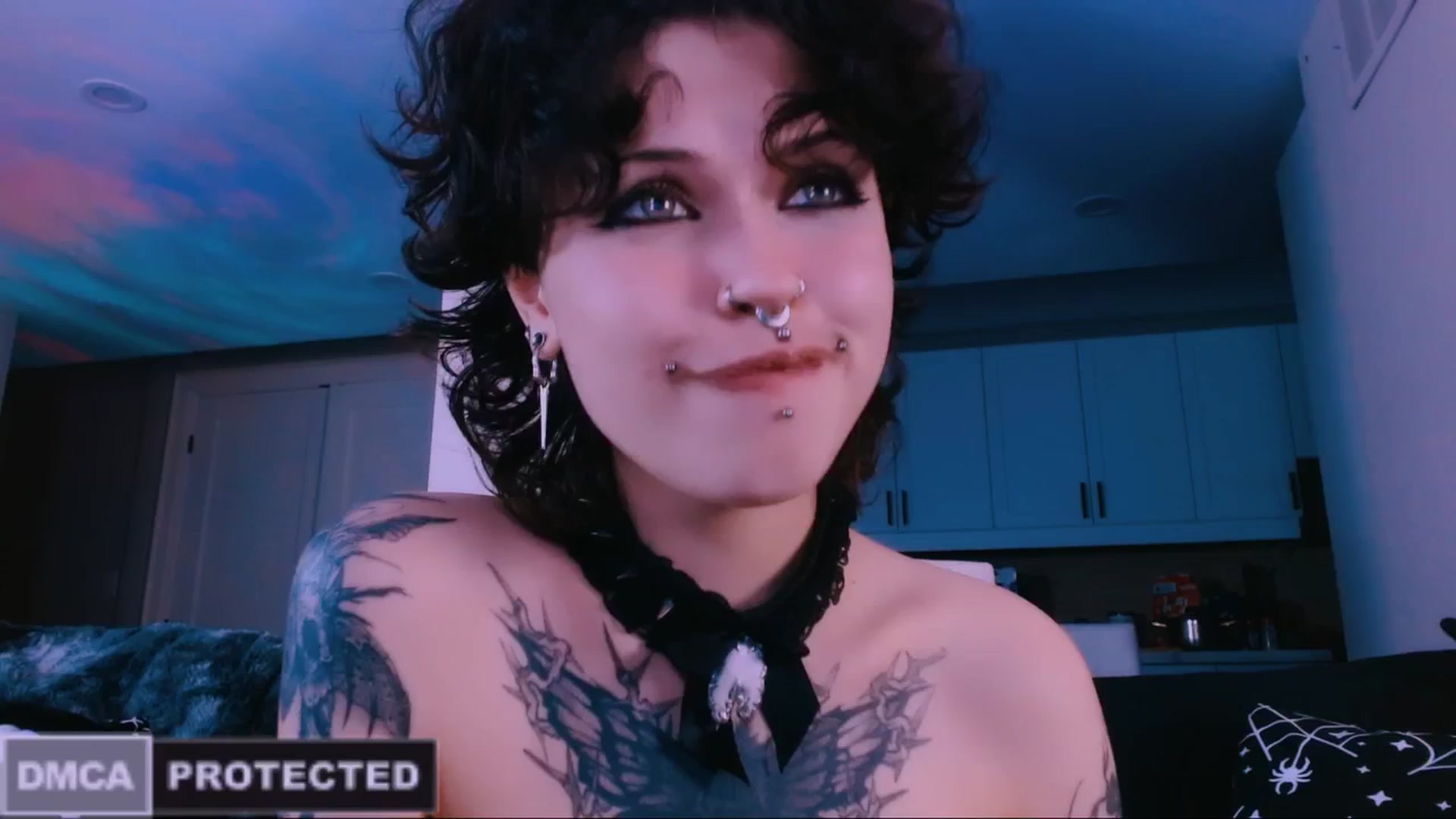 Gallery image thumbnail from CuddleFoxy's myfreecams stream on, 02/13/2026, 13:46 image 6 of 20