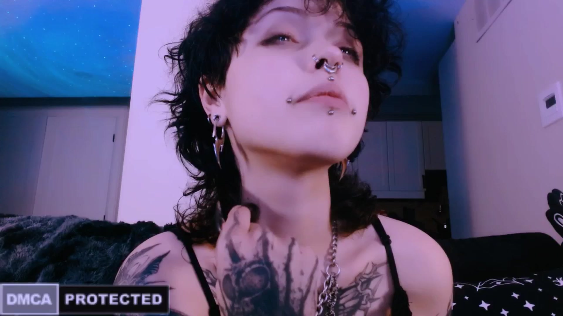 Gallery image thumbnail from CuddleFoxy's myfreecams stream on, 03/08/2026, 11:10 image 1 of 20