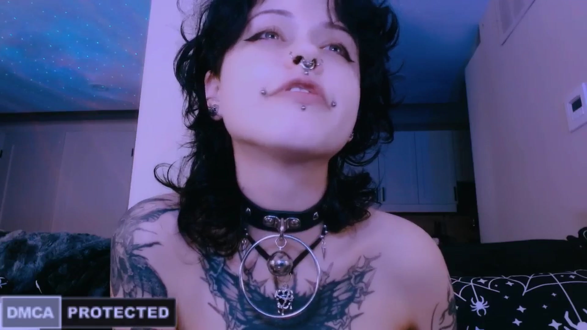 Gallery image thumbnail from CuddleFoxy's myfreecams stream on, 04/13/2026, 08:18 image 4 of 20