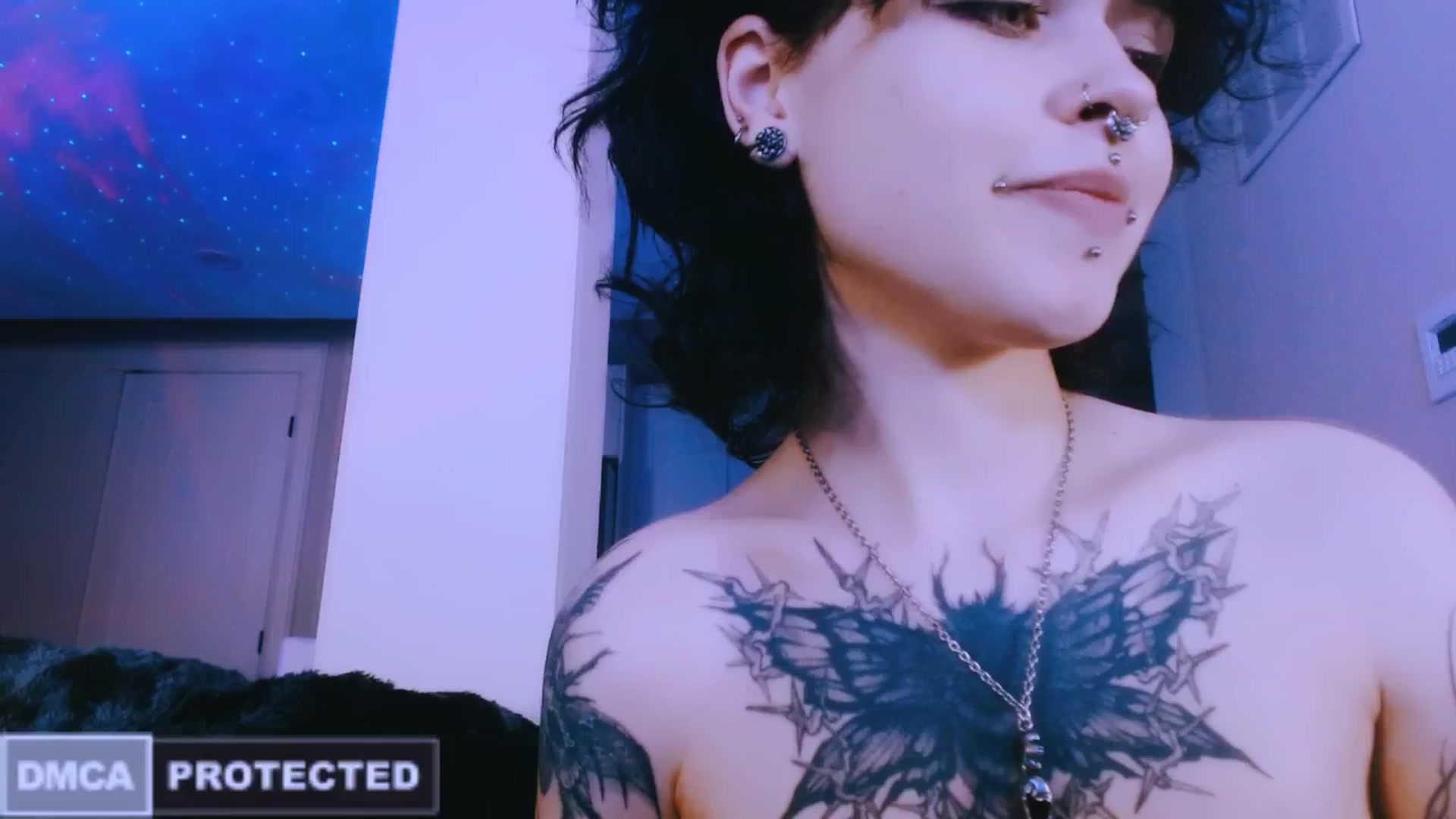 Gallery image thumbnail from CuddleFoxy's myfreecams stream on, 04/26/2026, 08:05 image 4 of 20