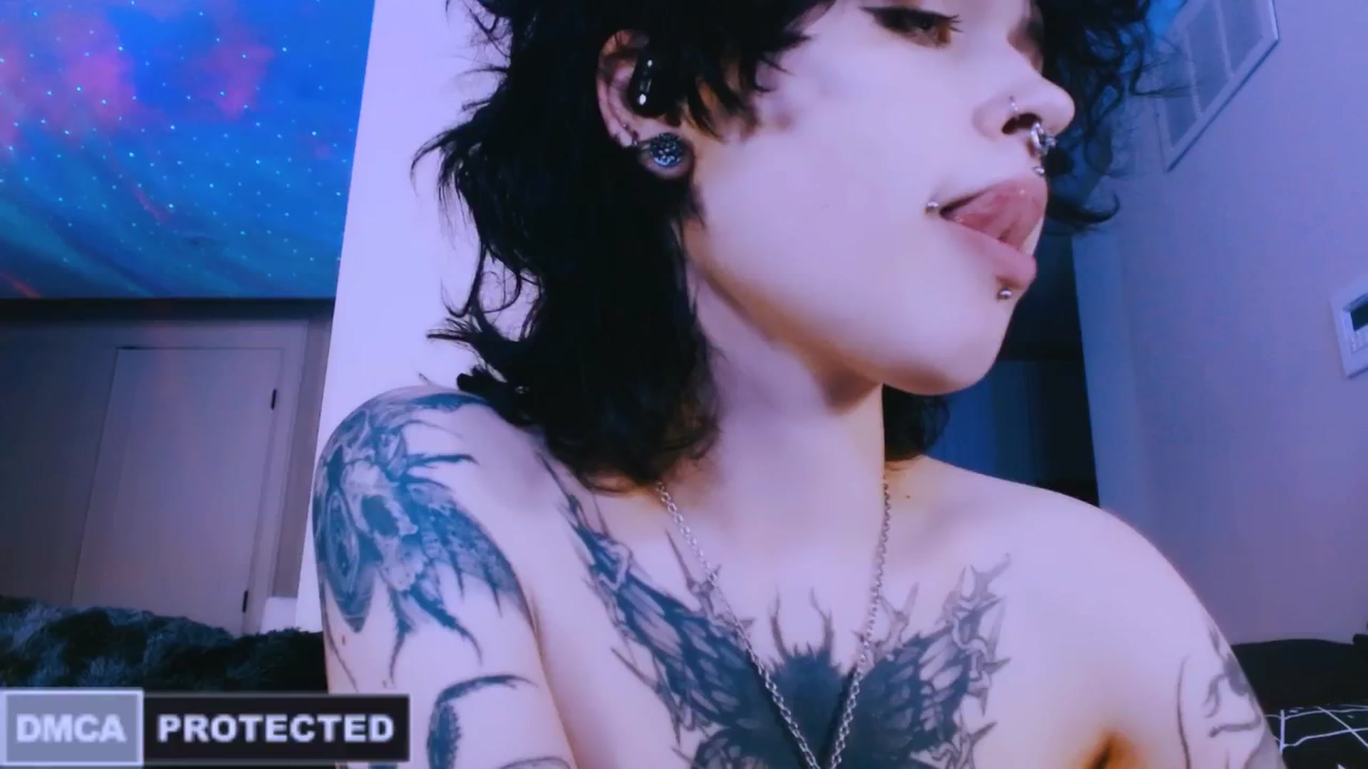 Gallery image thumbnail from CuddleFoxy's myfreecams stream on, 04/26/2026, 08:05 image 14 of 20
