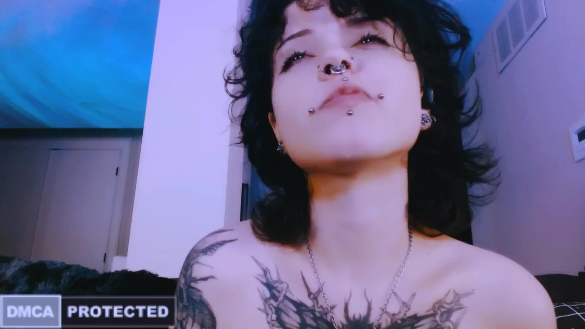 Gallery image thumbnail from CuddleFoxy's myfreecams stream on, 04/26/2026, 08:05 image 6 of 20