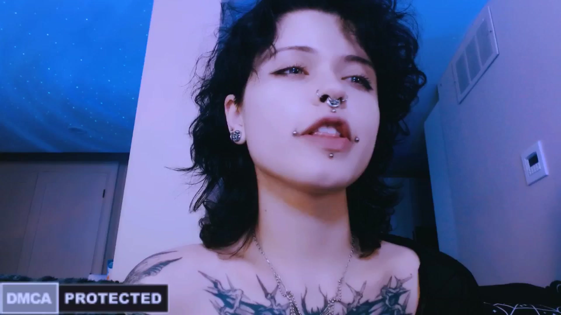 Gallery image thumbnail from CuddleFoxy's myfreecams stream on, 04/28/2026, 08:29 image 4 of 20
