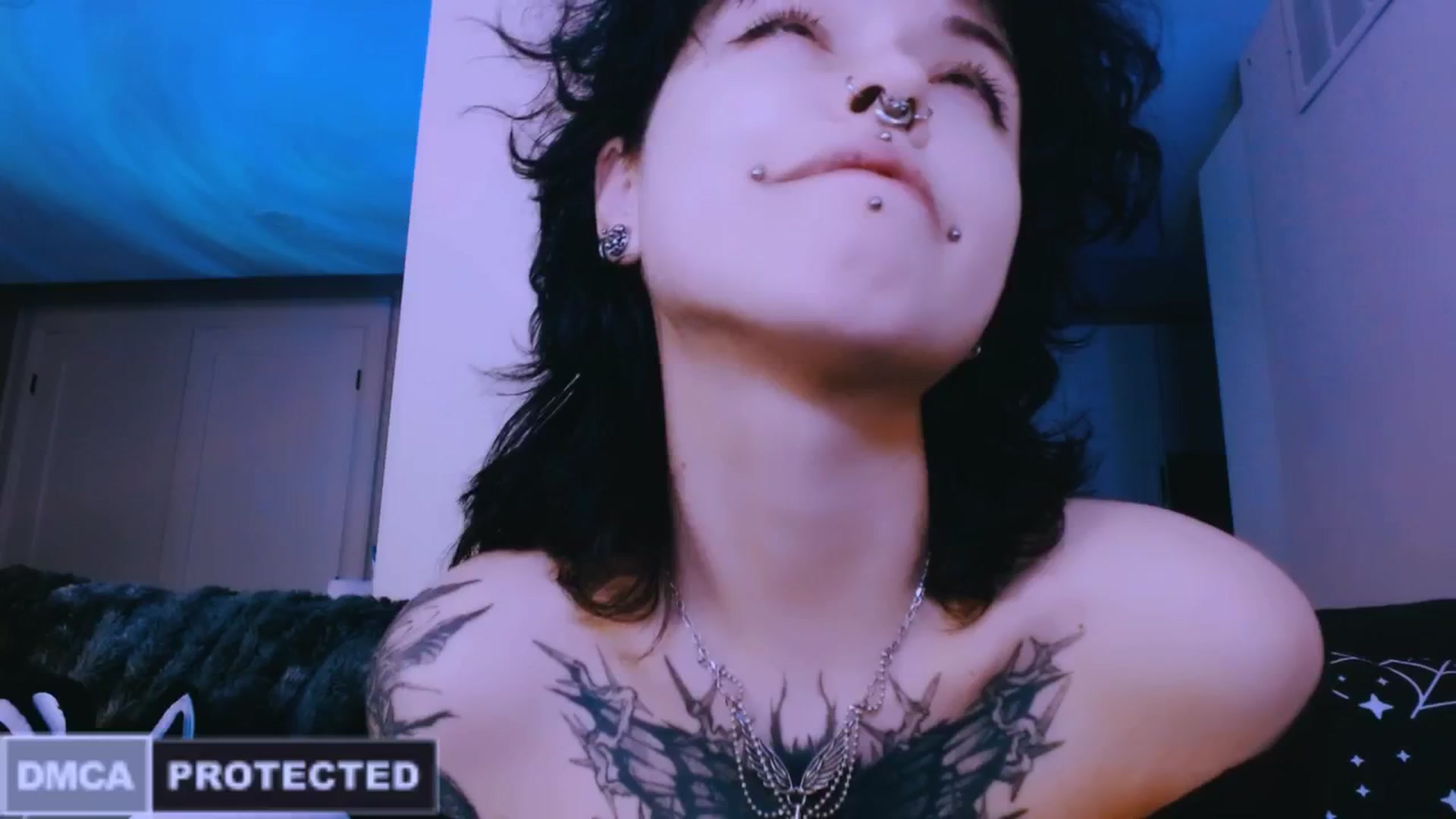 Gallery image thumbnail from CuddleFoxy's myfreecams stream on, 04/28/2026, 08:29 image 1 of 20